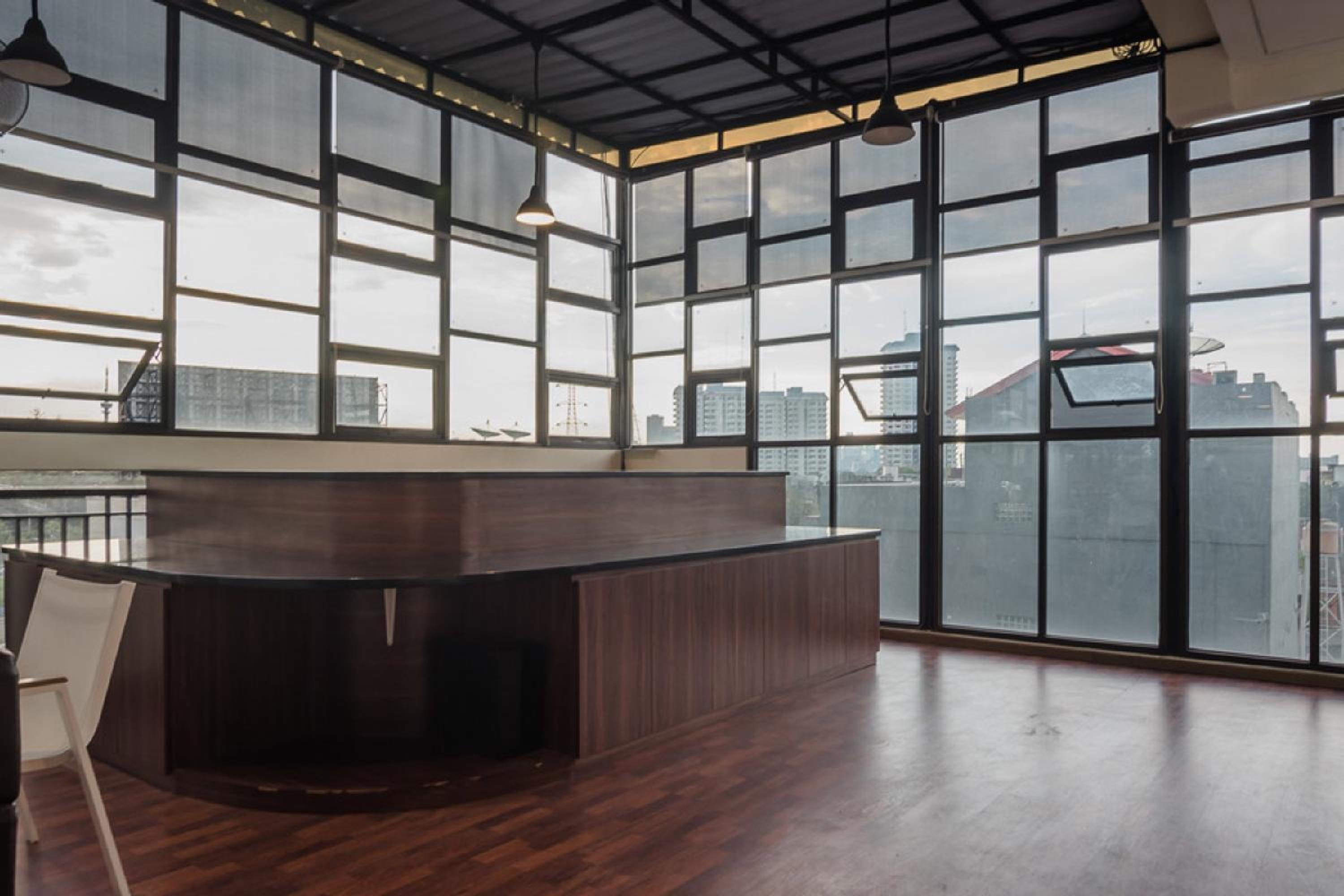 meeting & event spaces