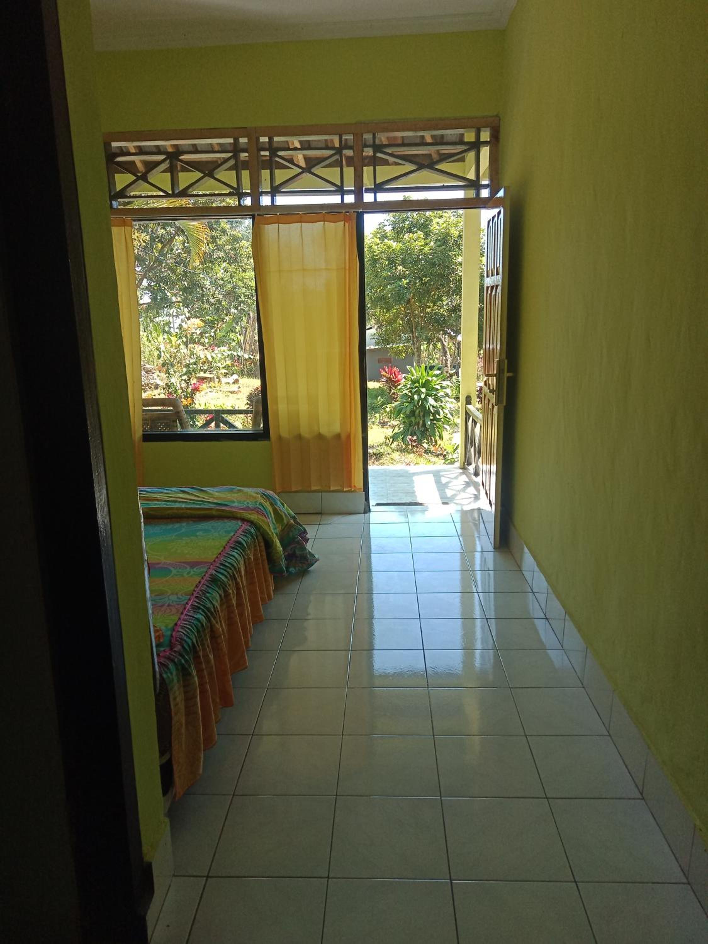 Photo 19