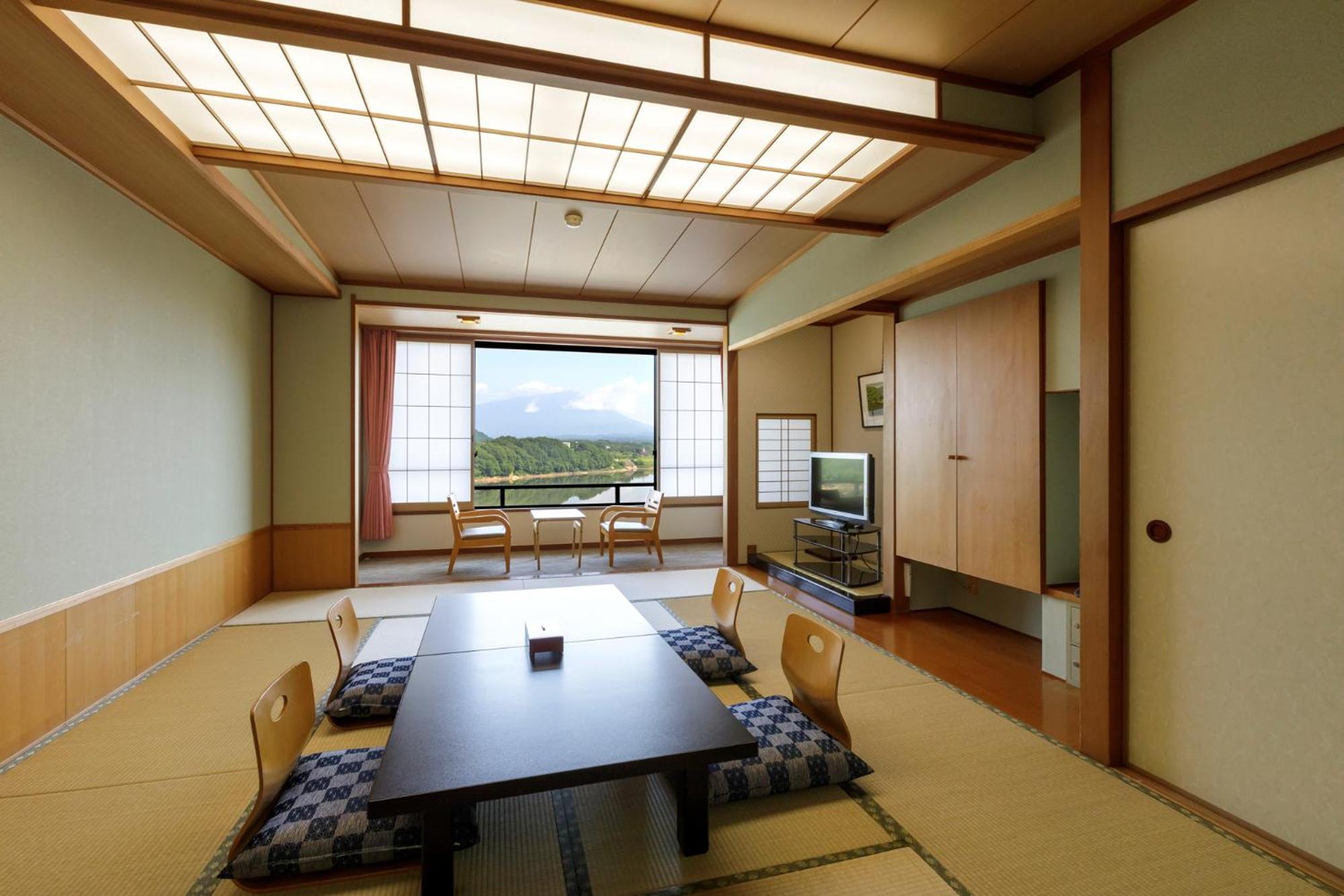 Hotel Shion