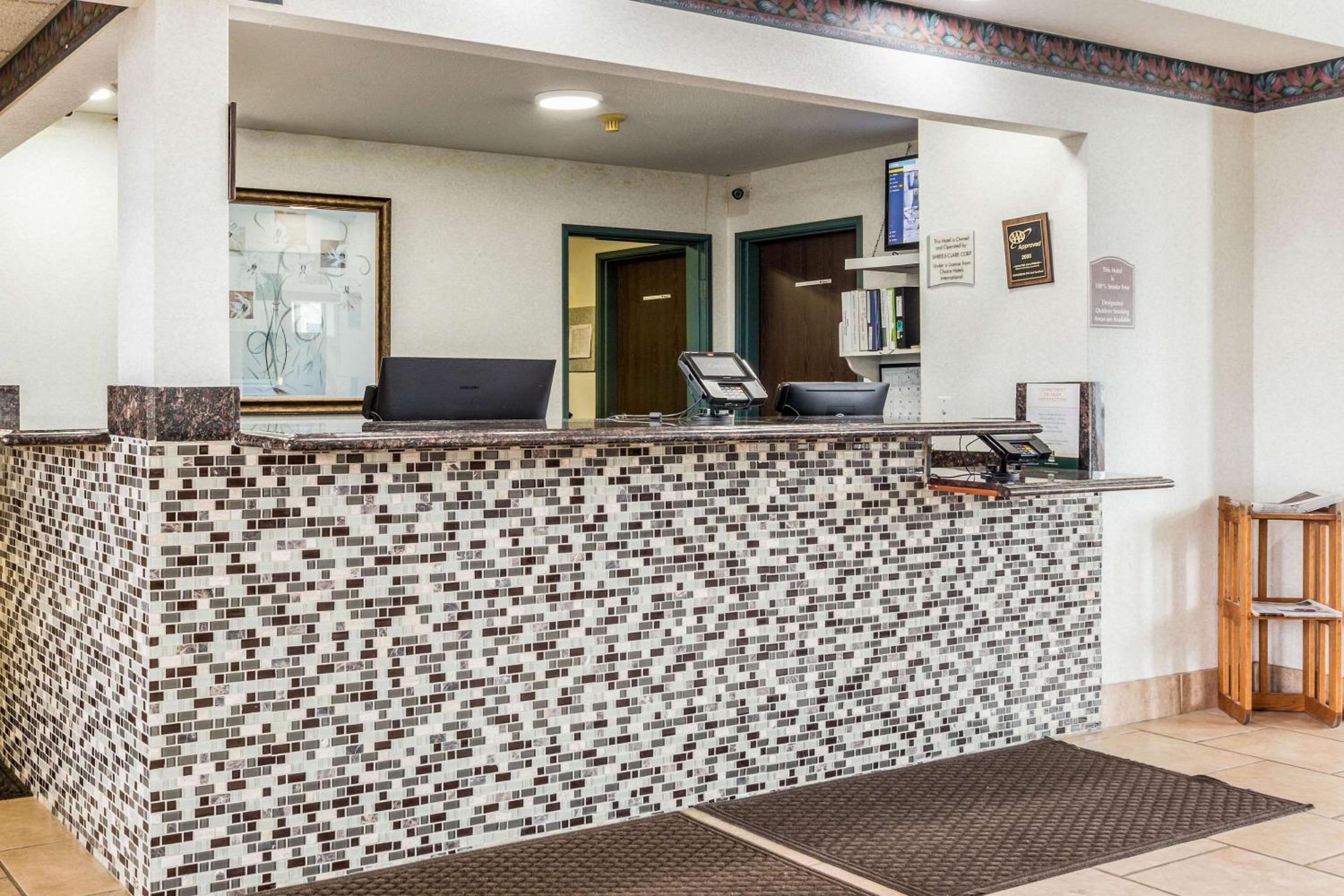 Quality Inn - Property Image 4