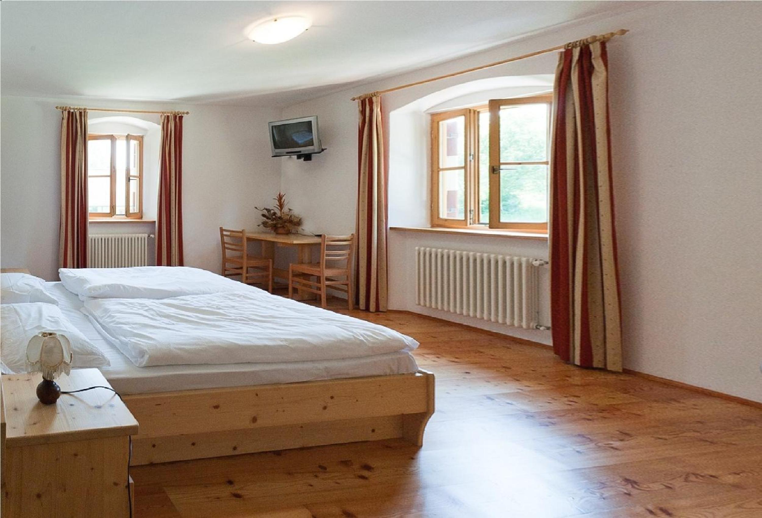 Hotel Zur Kirche