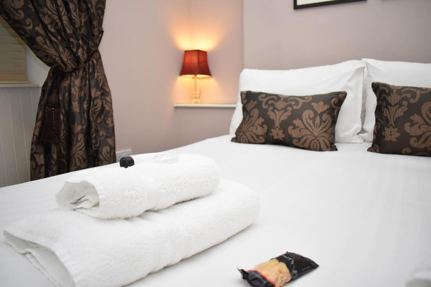 West Port - 2BR in the heart of the old town just off the Grassmarket view 4