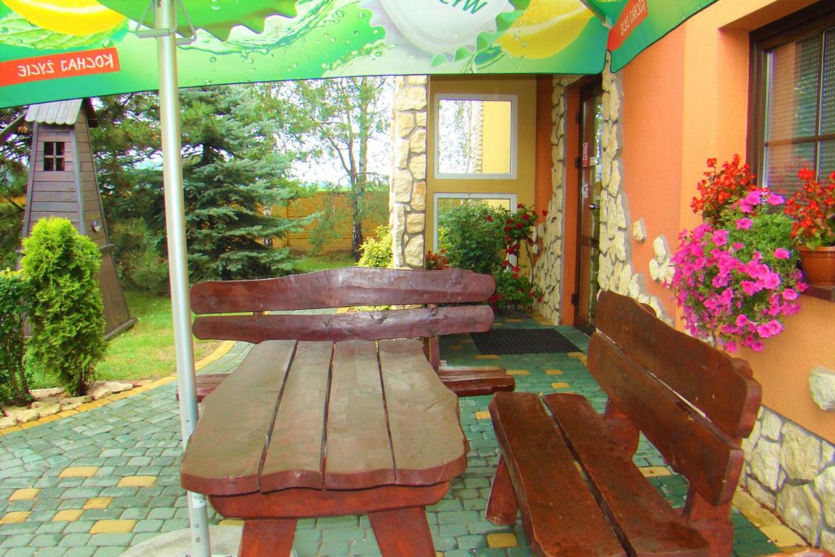outdoor BBQ area