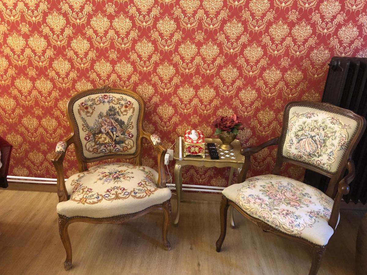 Love Nest Versailles - Unique Louis XIV decoration - Calm location right IN city center