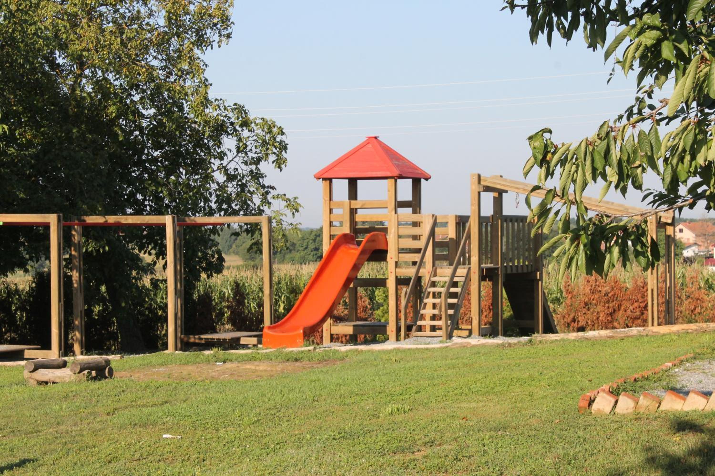 Photo 41