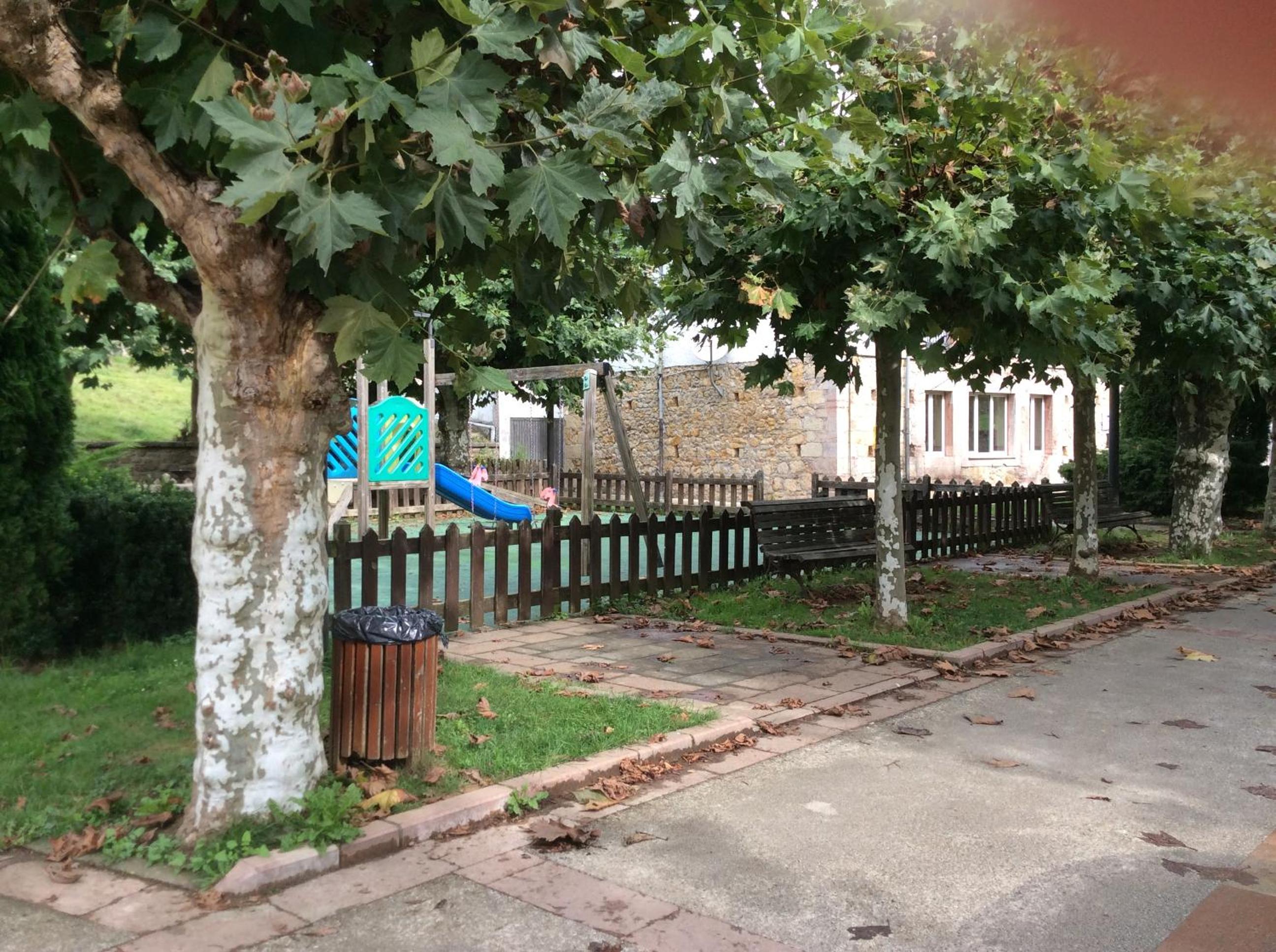 Photo 12