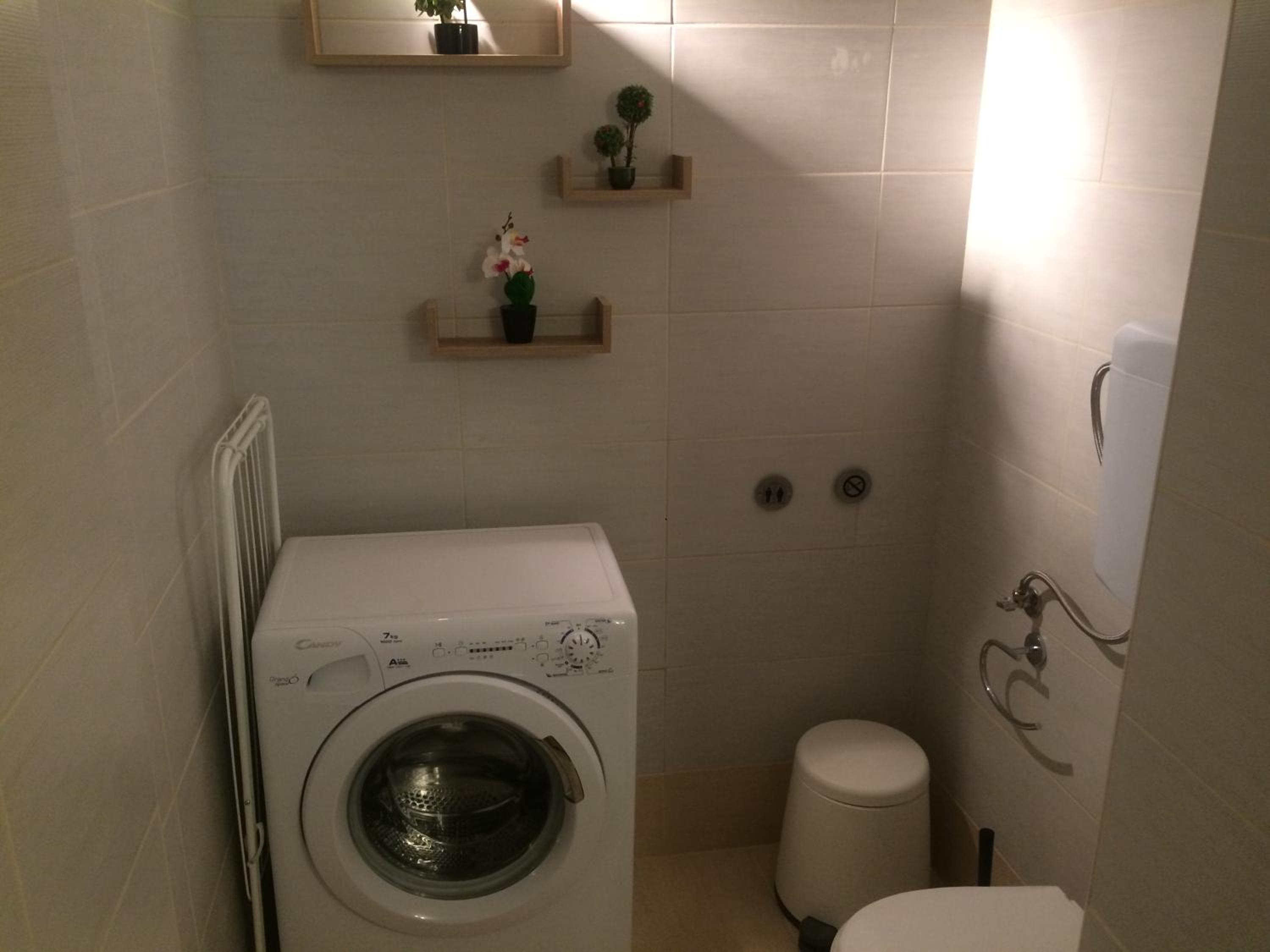 Photo 33