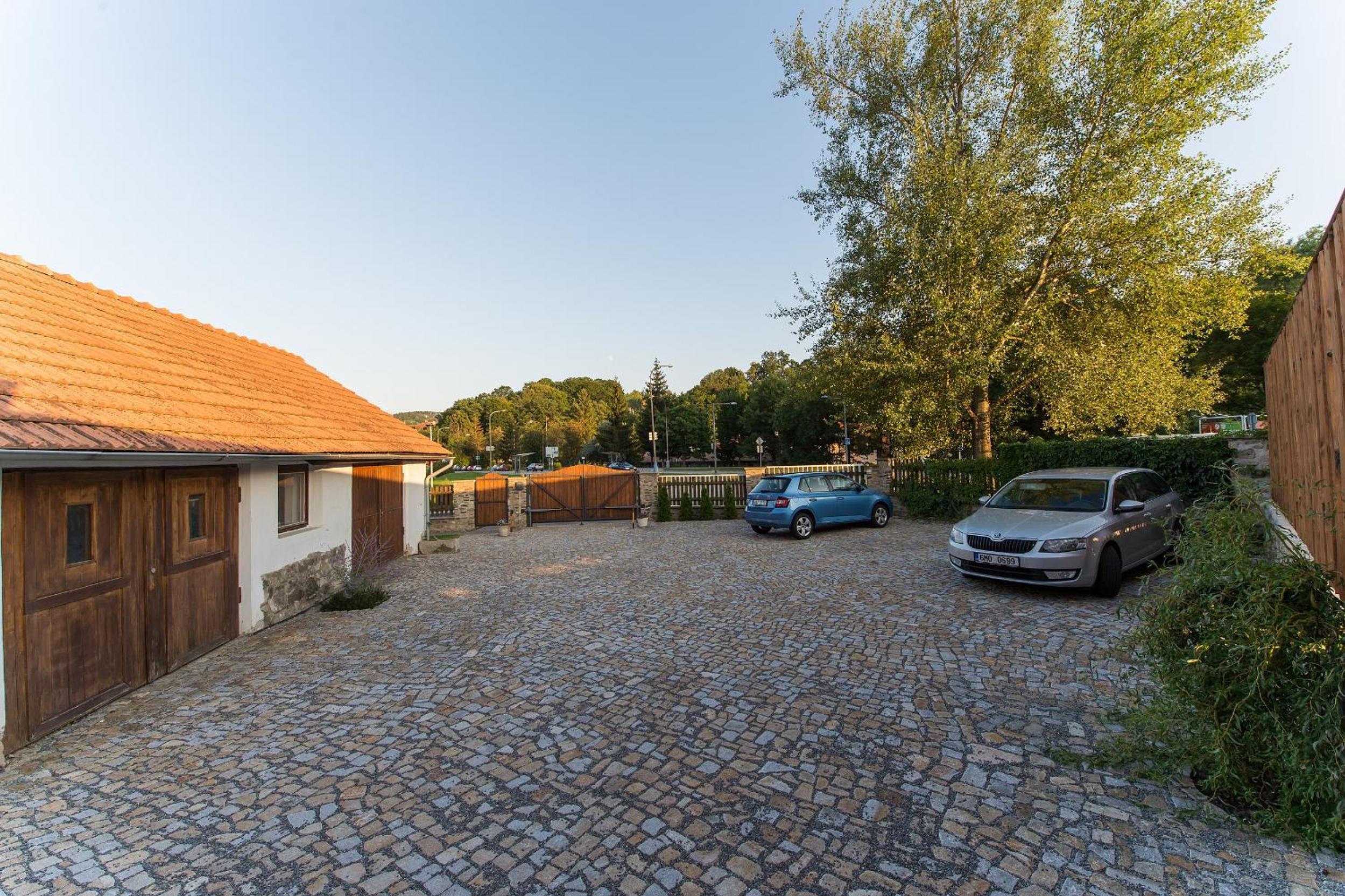 Pension Fialka