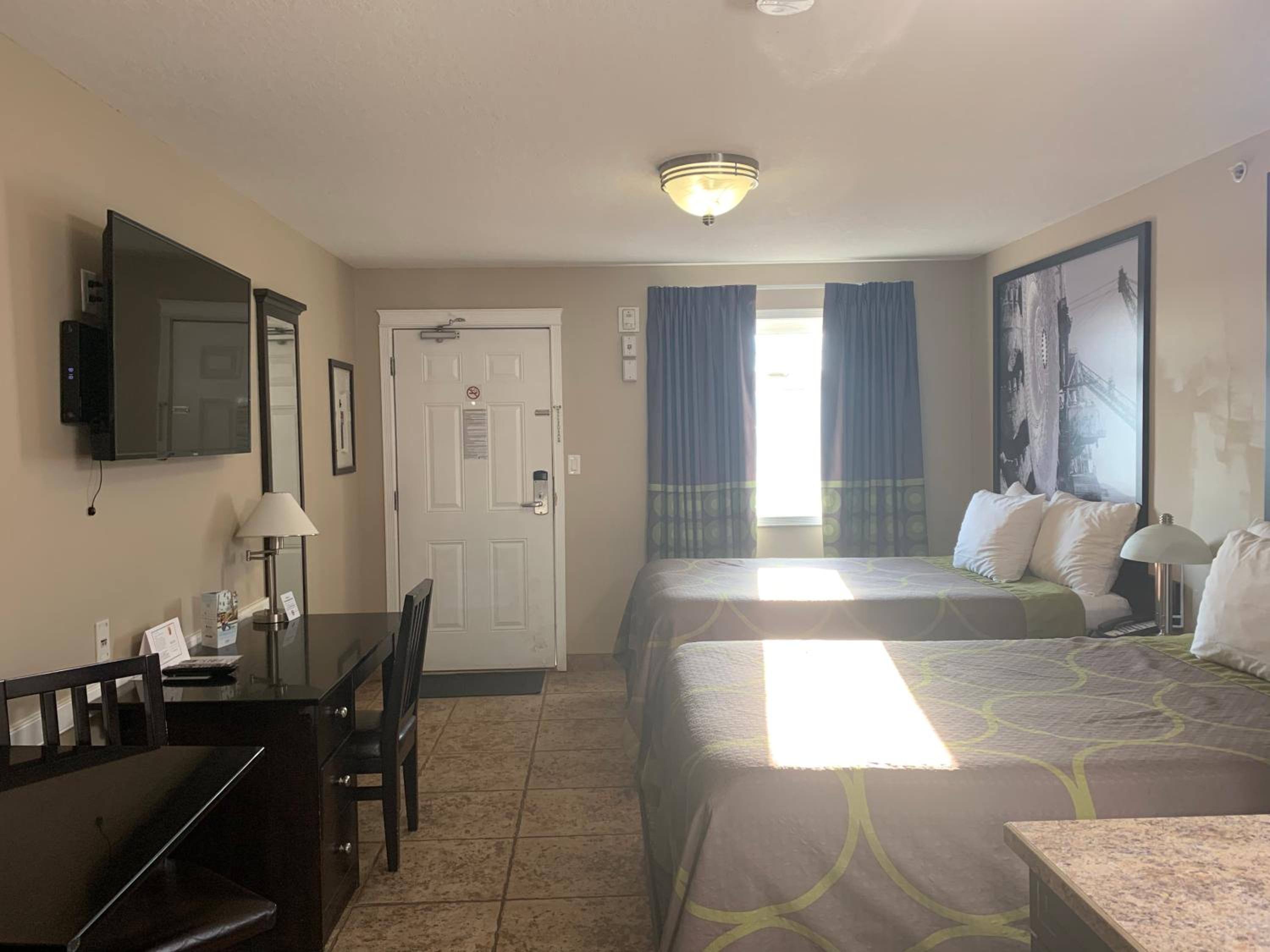 Super 8 by Wyndham Fort McMurray