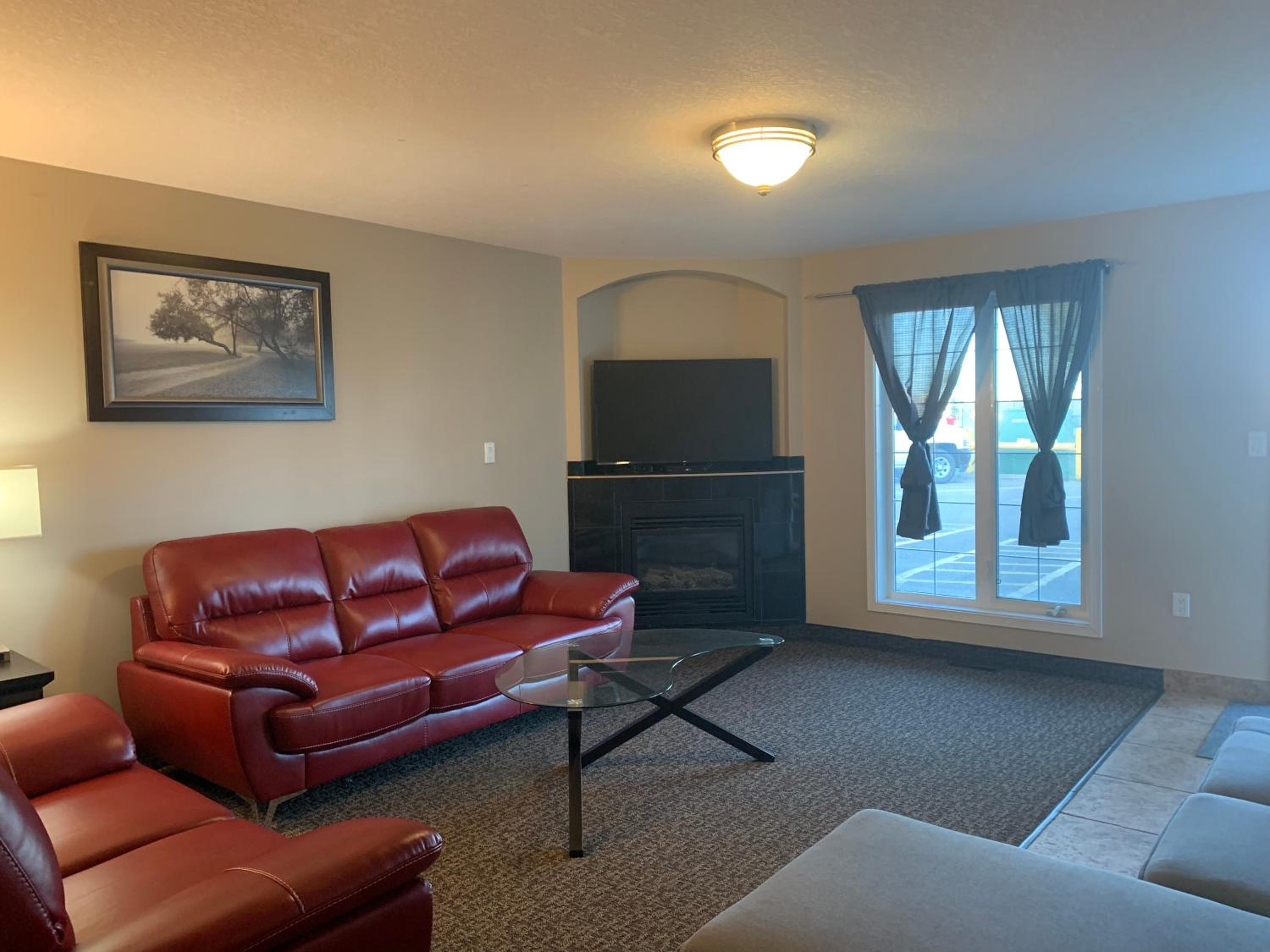 Fort Mcmurray Vacations - Super 8 by Wyndham Fort McMurray - Property Image 5