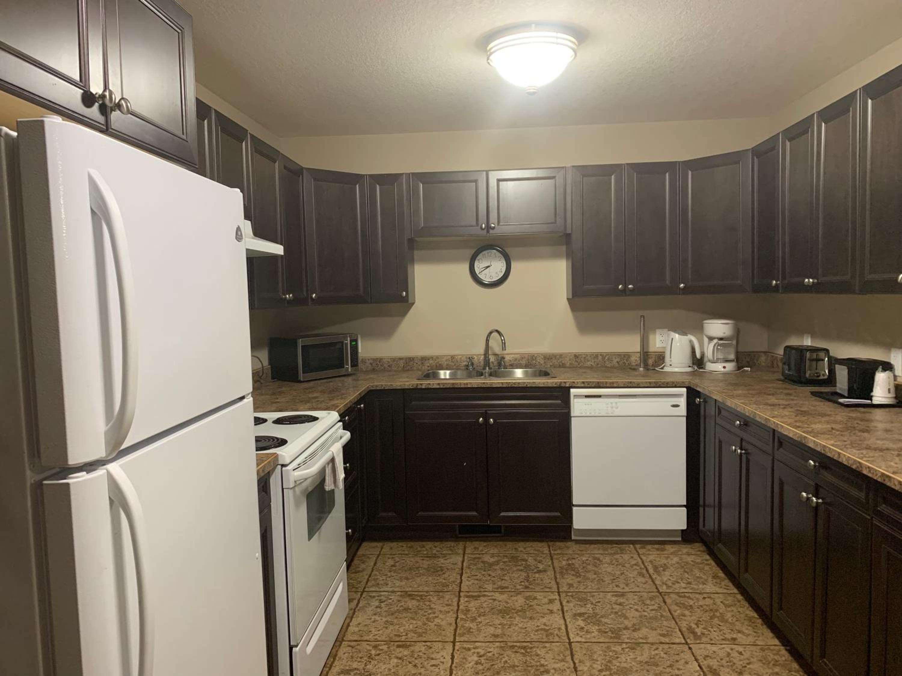 Super 8 by Wyndham Fort McMurray
