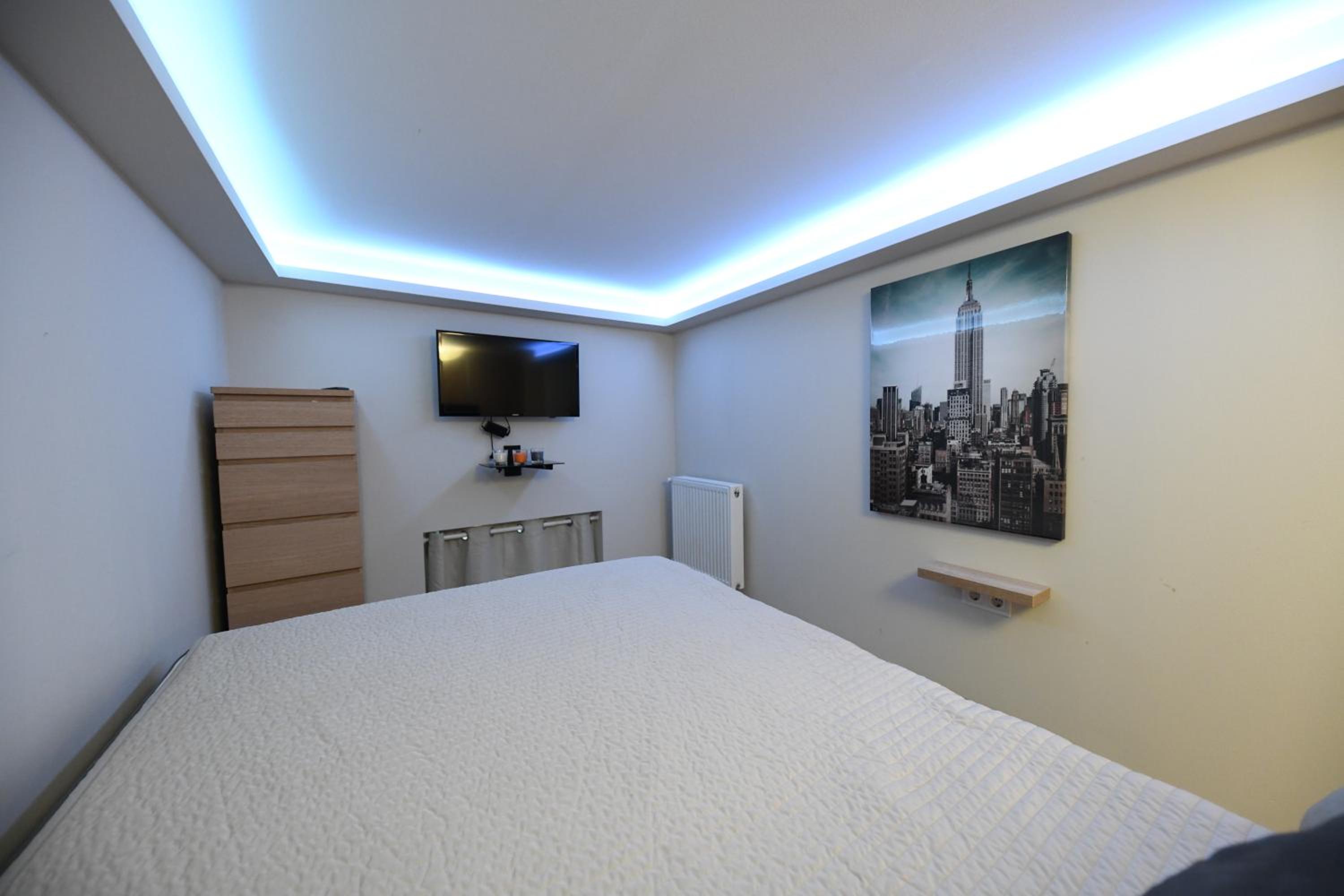 Cosy 2 bedroom flat in the heart of Budapest view 2