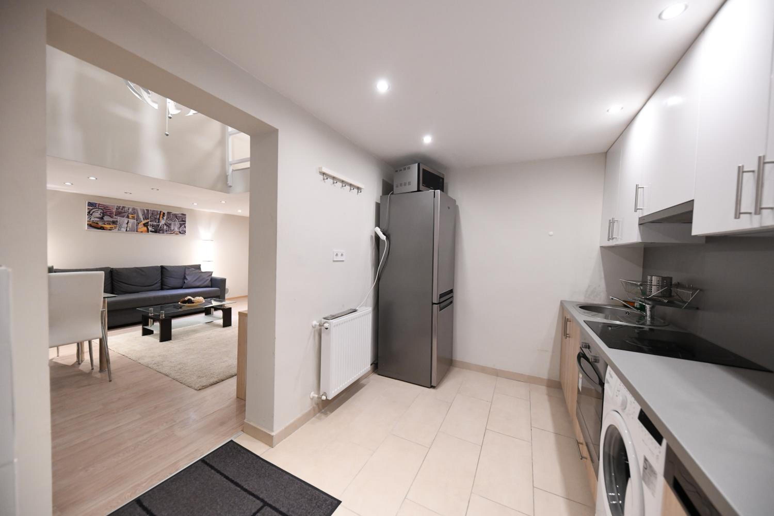 Cosy 2 bedroom flat in the heart of Budapest view 4
