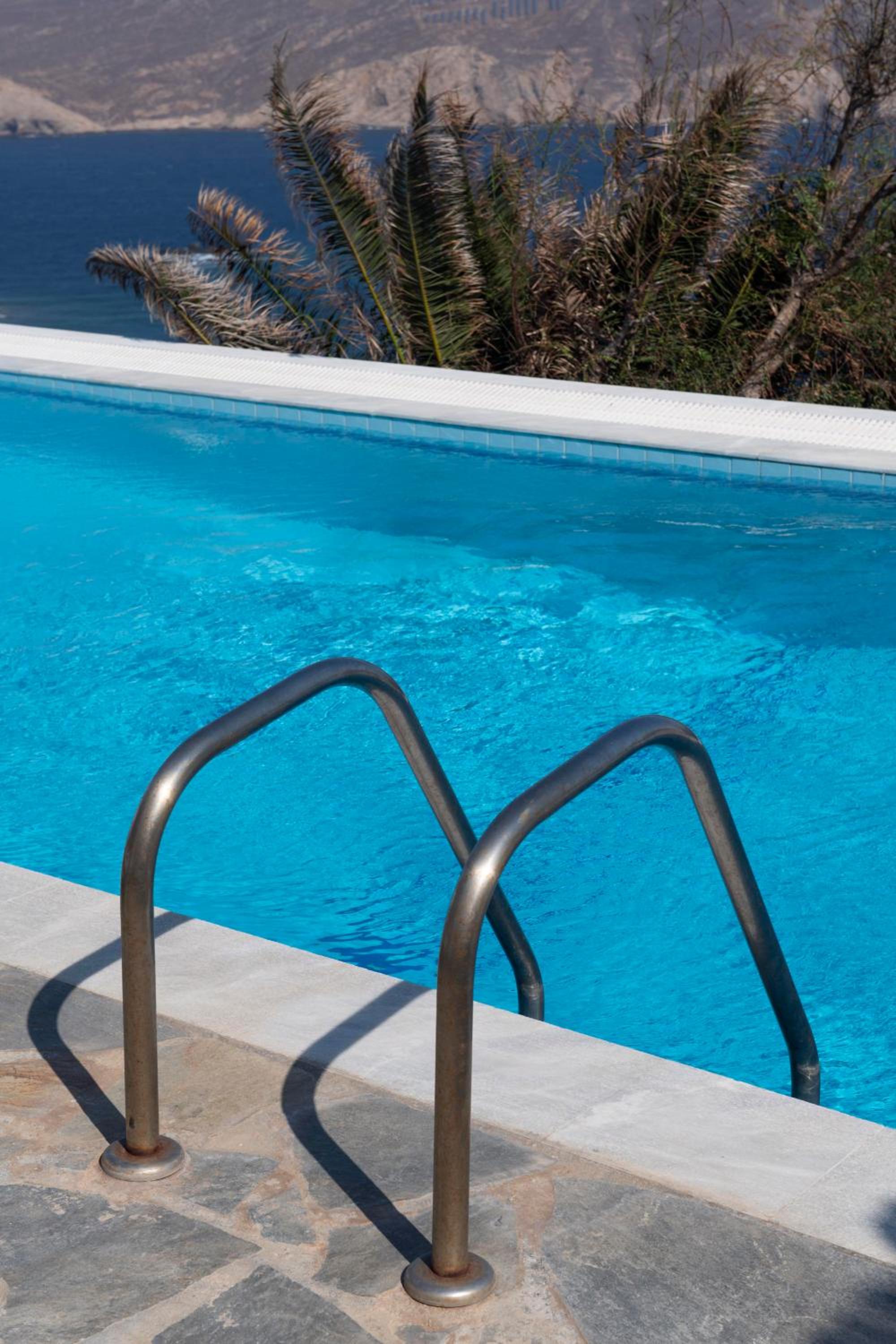 Siourdas Mykonos Villas