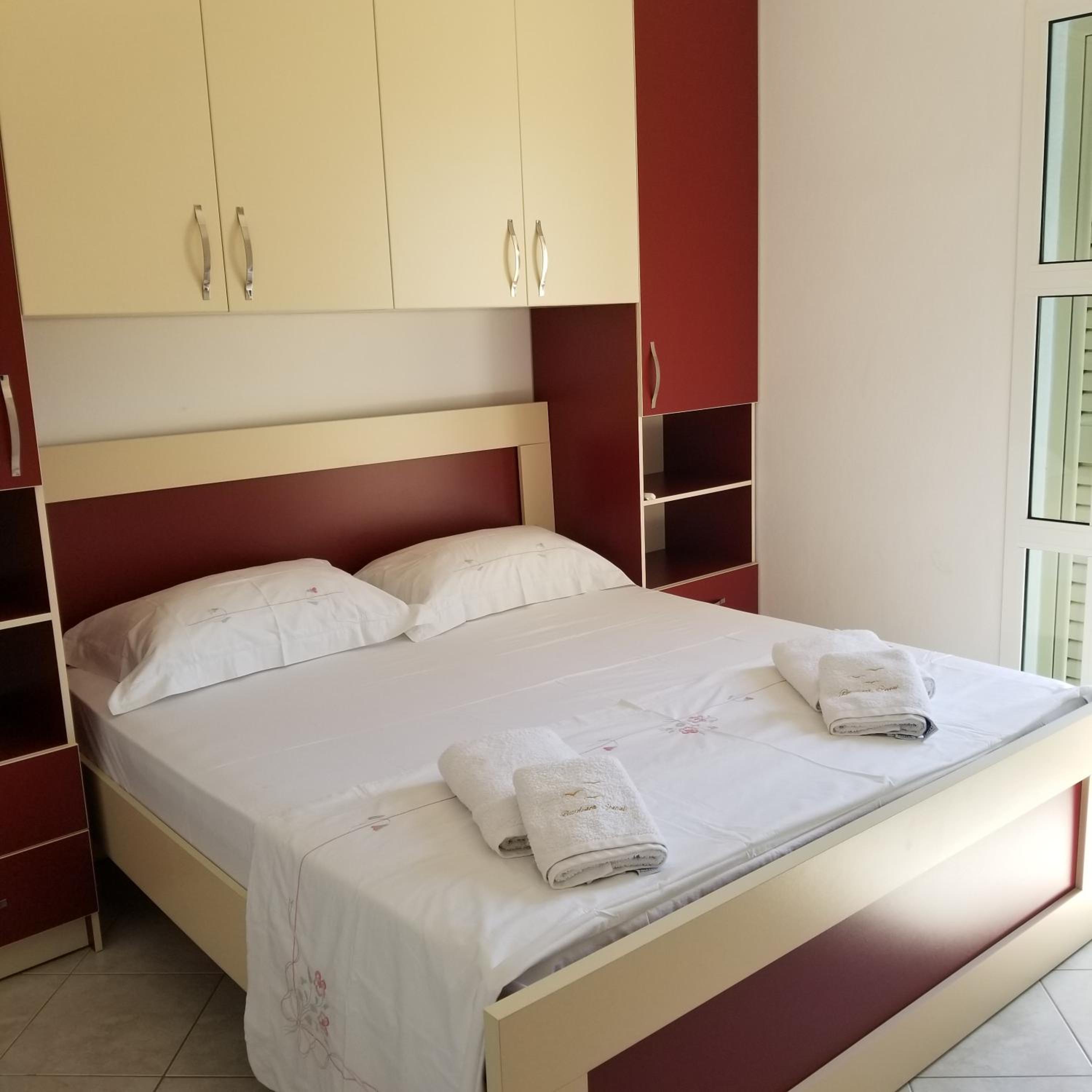 Apartments Rezidenca Sinani Orikum