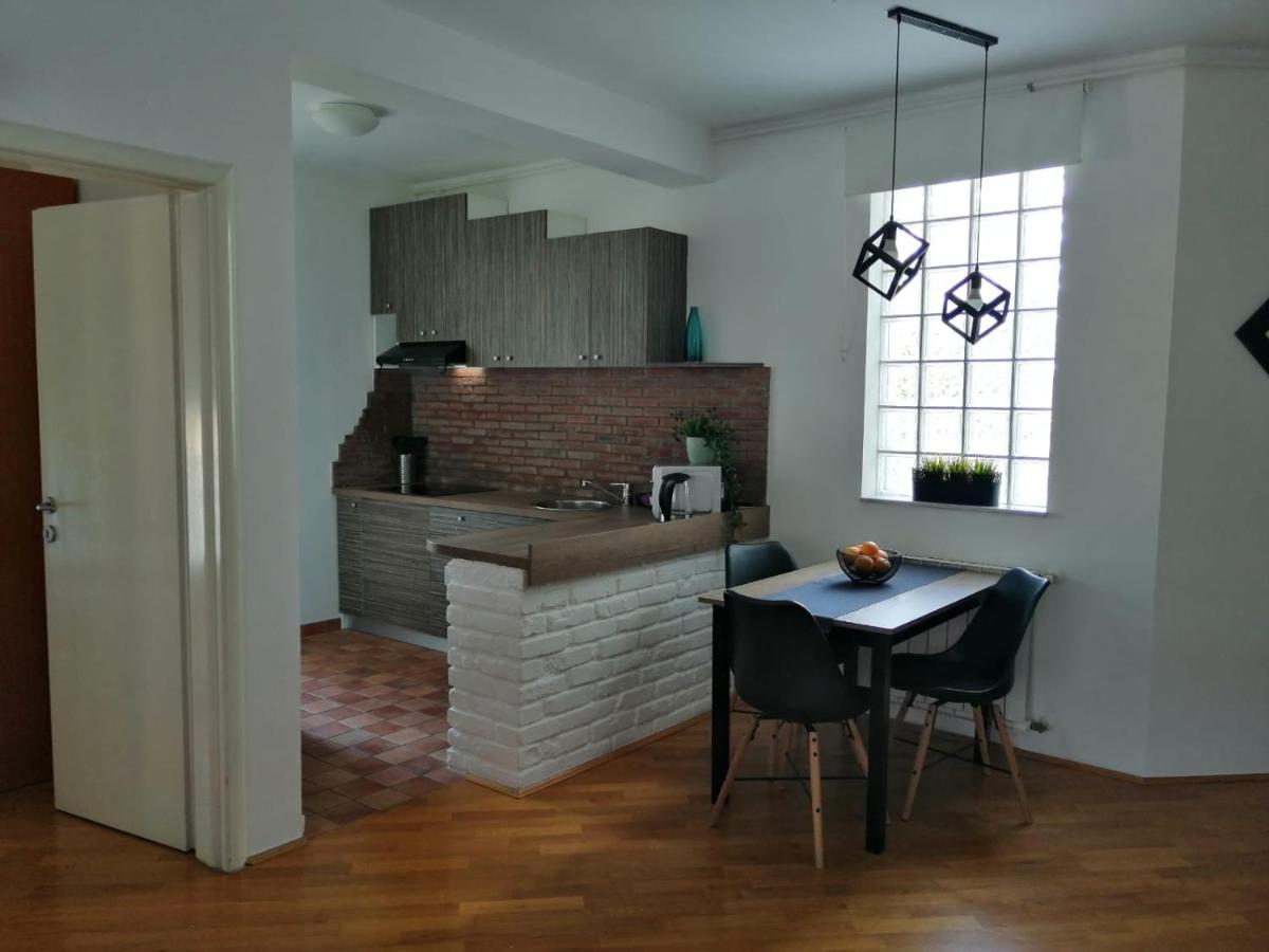 Corner Apartment view 3