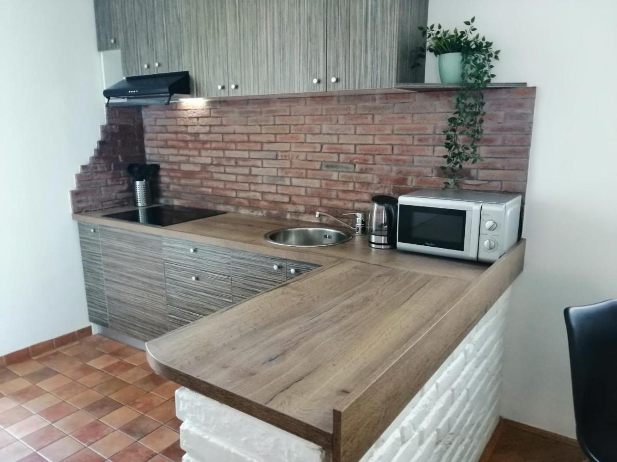 Corner Apartment view 2