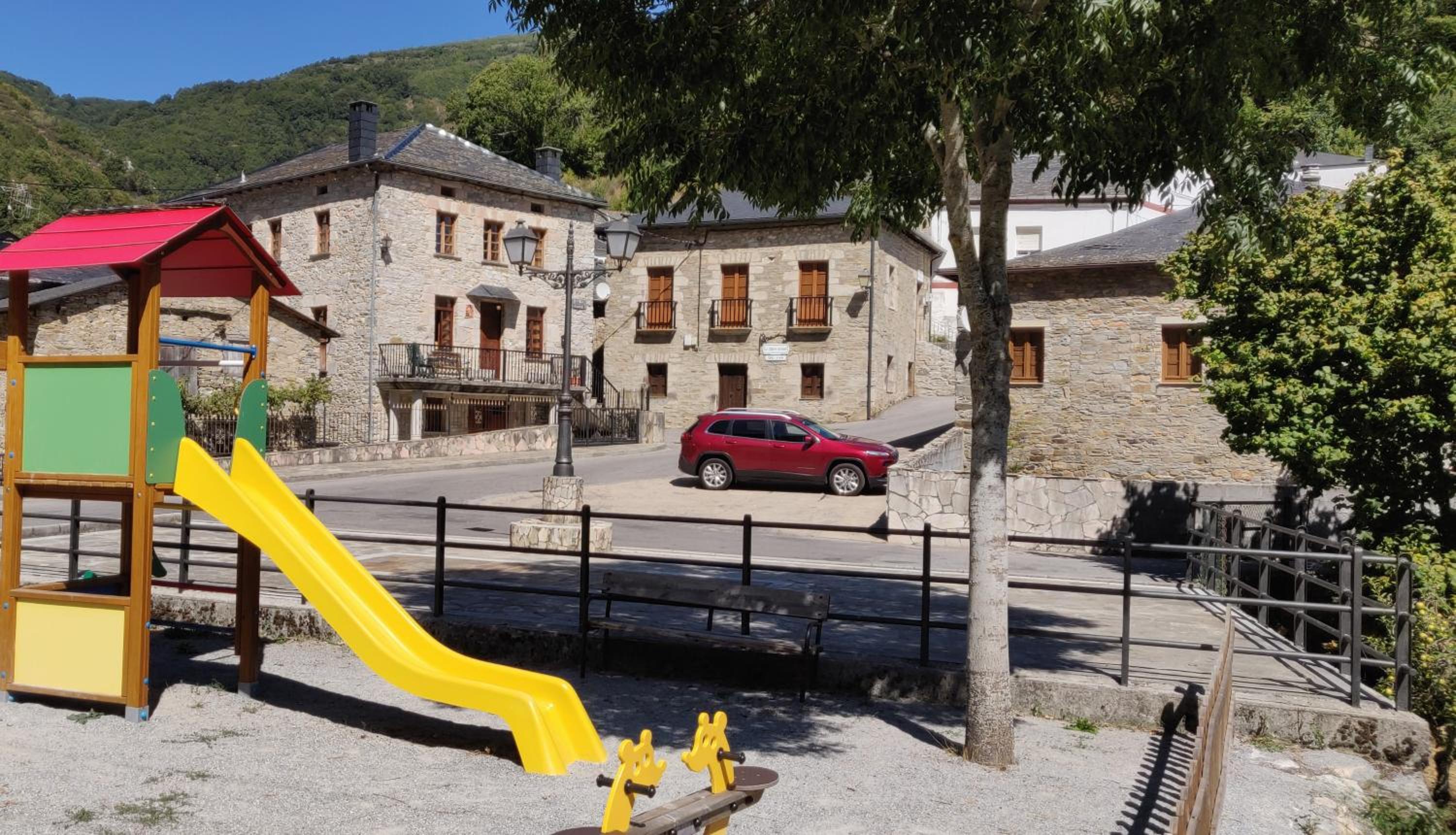 CASA DA PONTE view 2