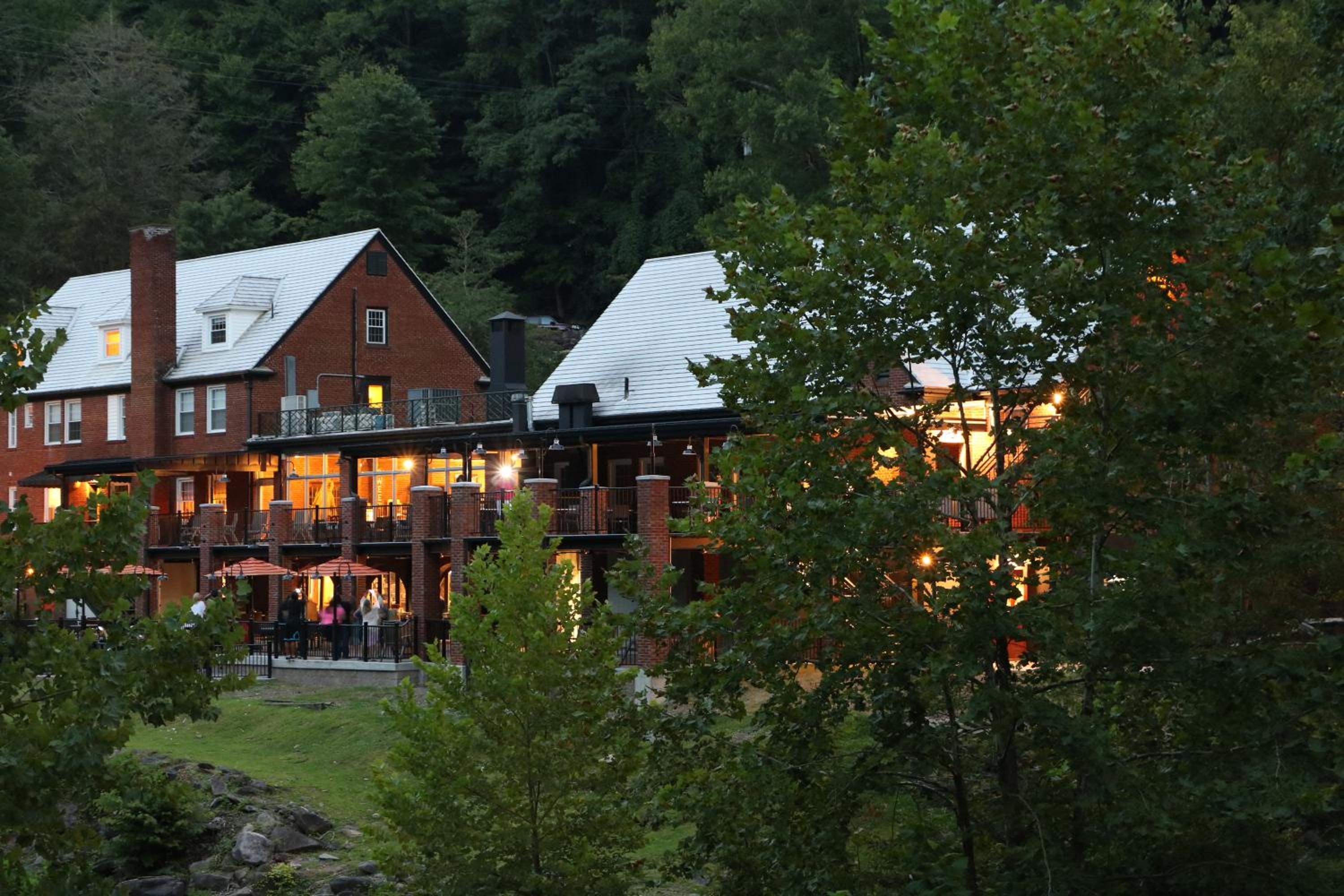 Historic Tapoco Lodge Resort
