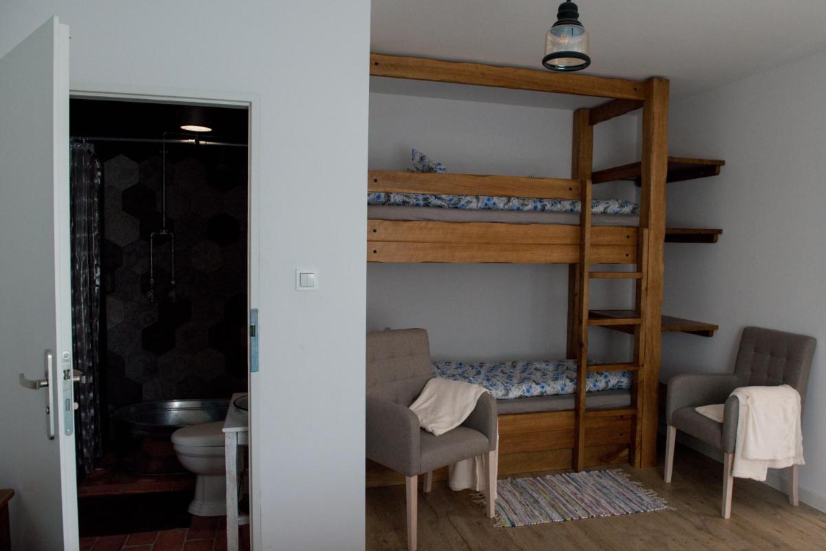 Photo 18