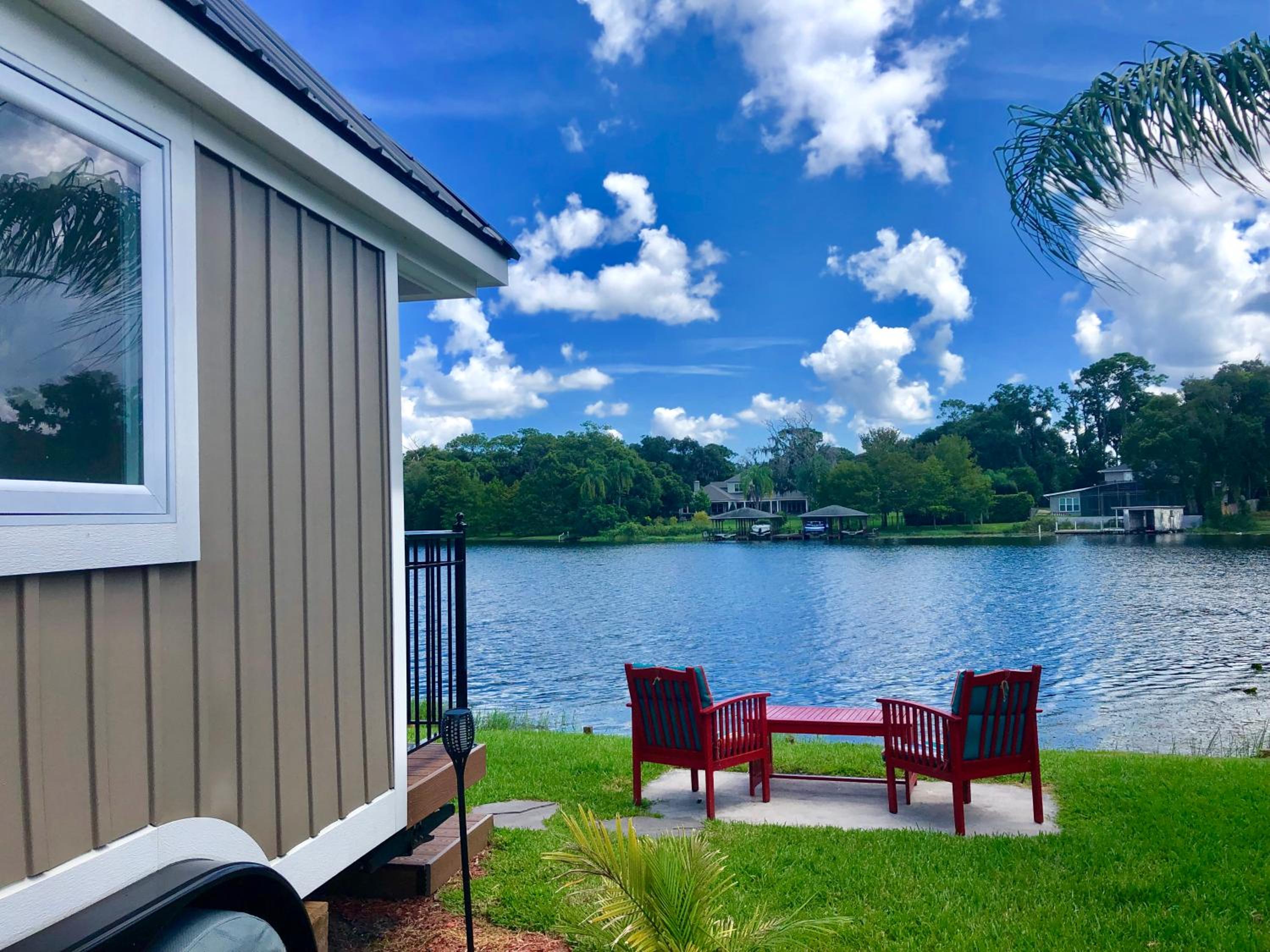 Orlando Lakefront Tiny Houses