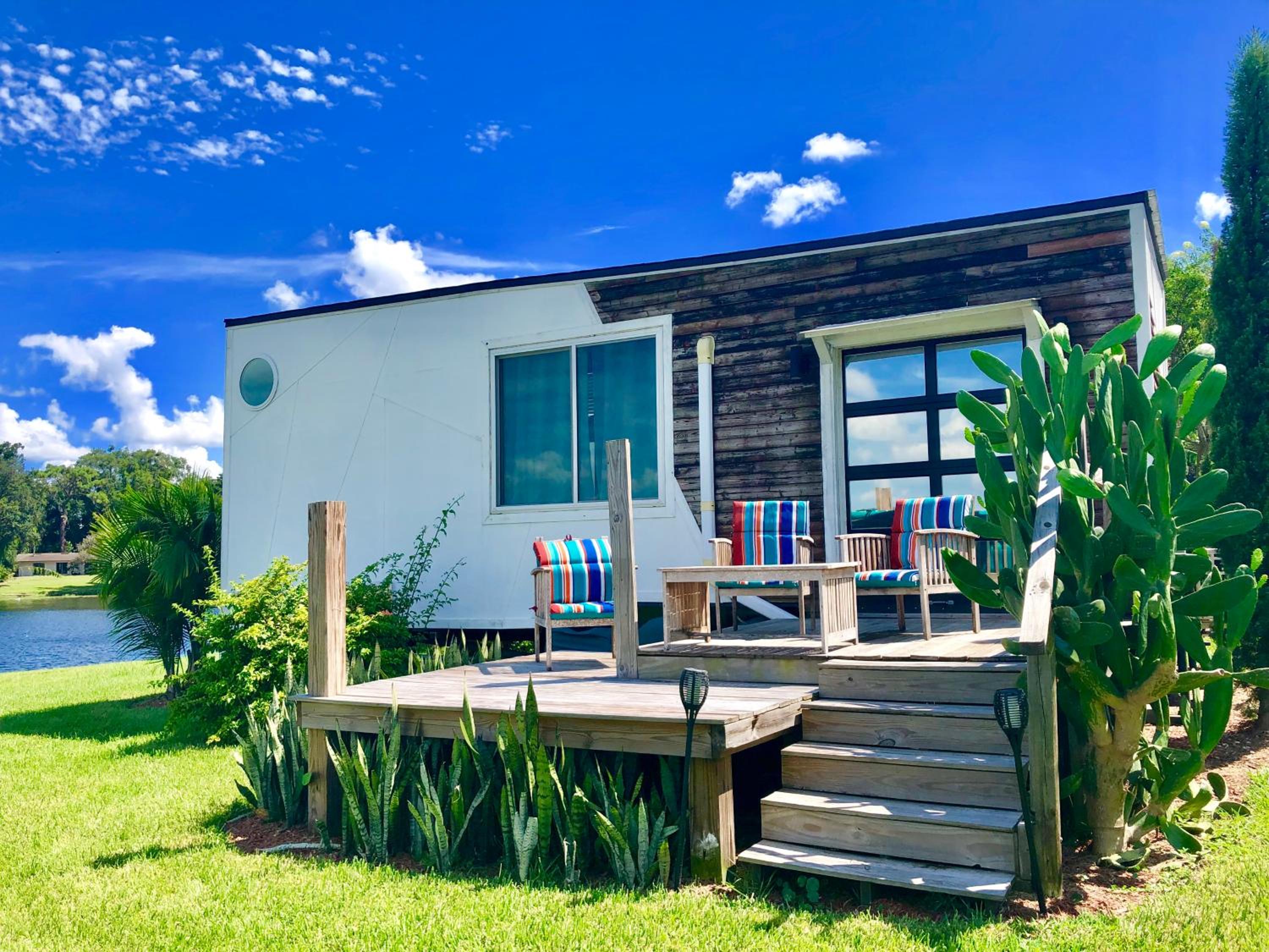 Orlando Lakefront Tiny Houses