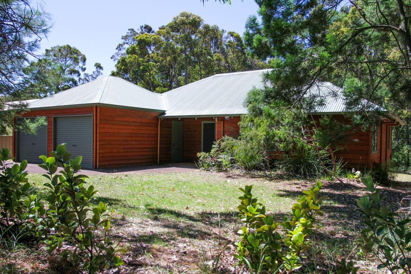 Ashleigh - In Town - Margaret River