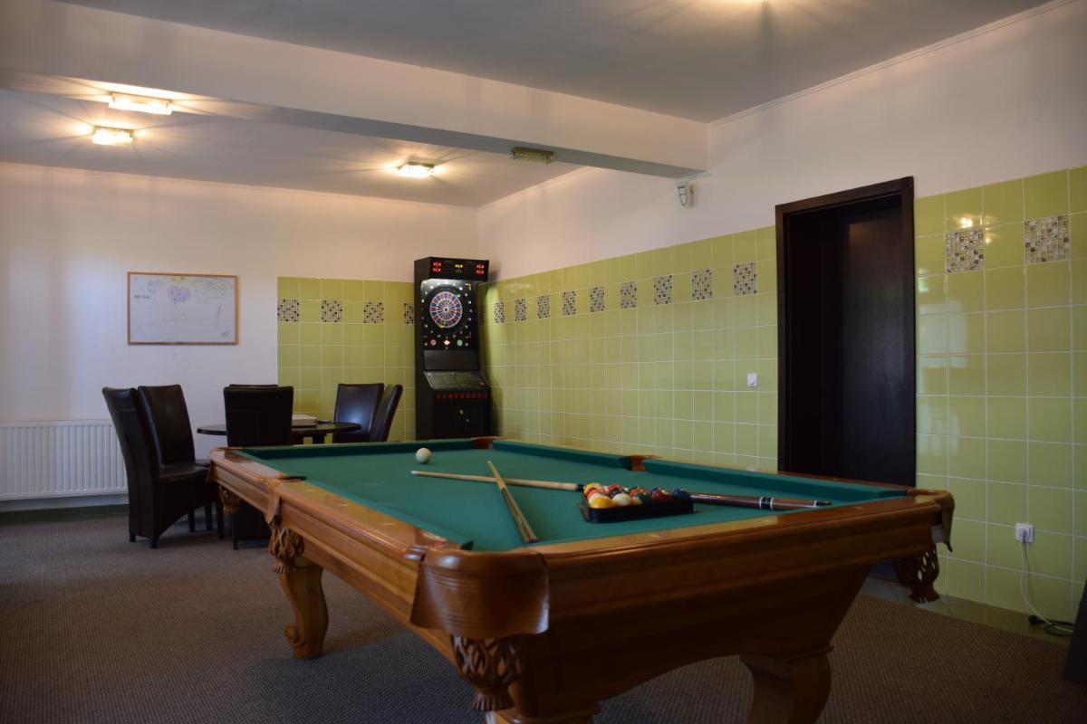 Hotel Hanul Conitei - Image 1