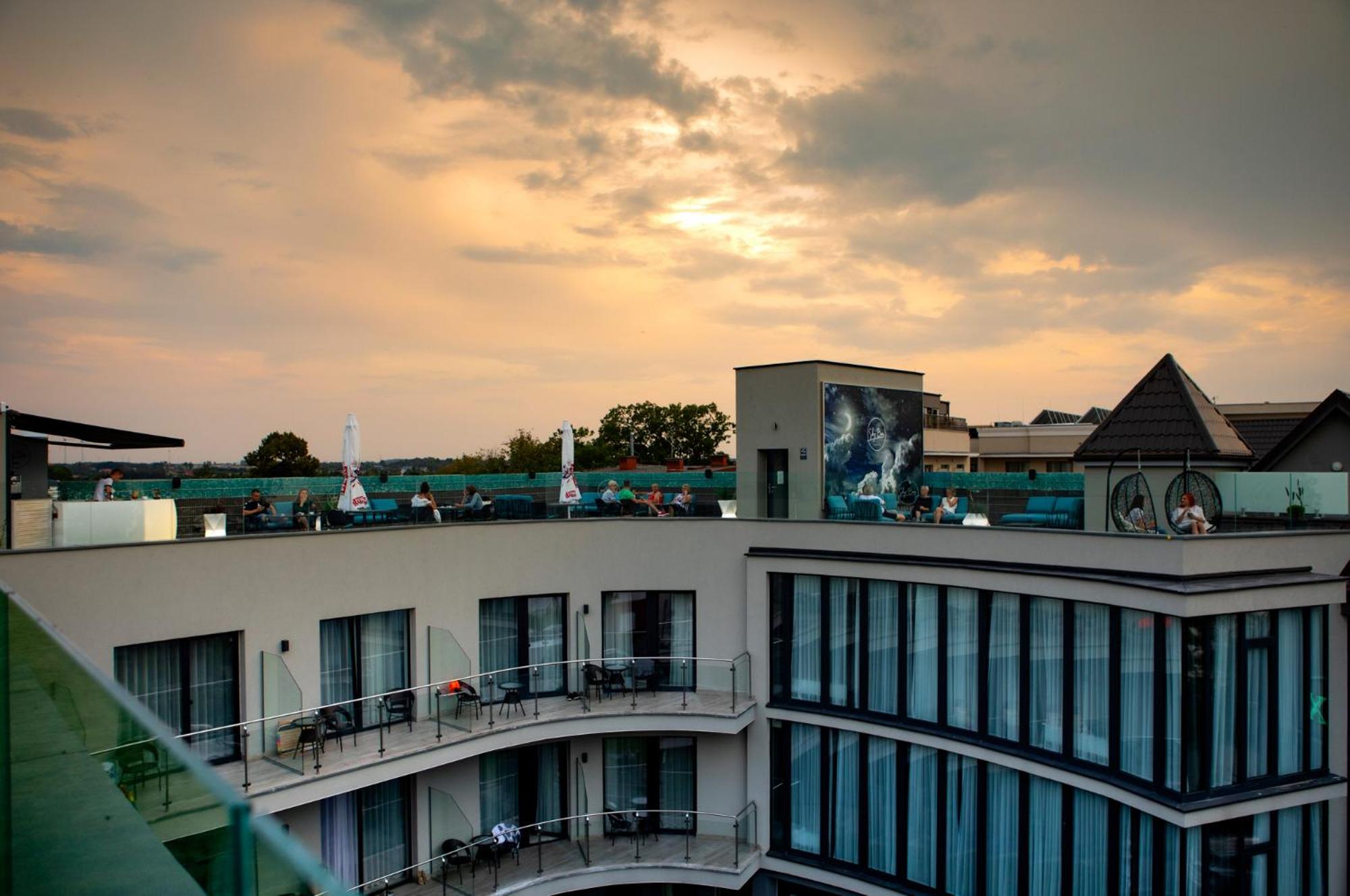 Max Health Resort SPA
