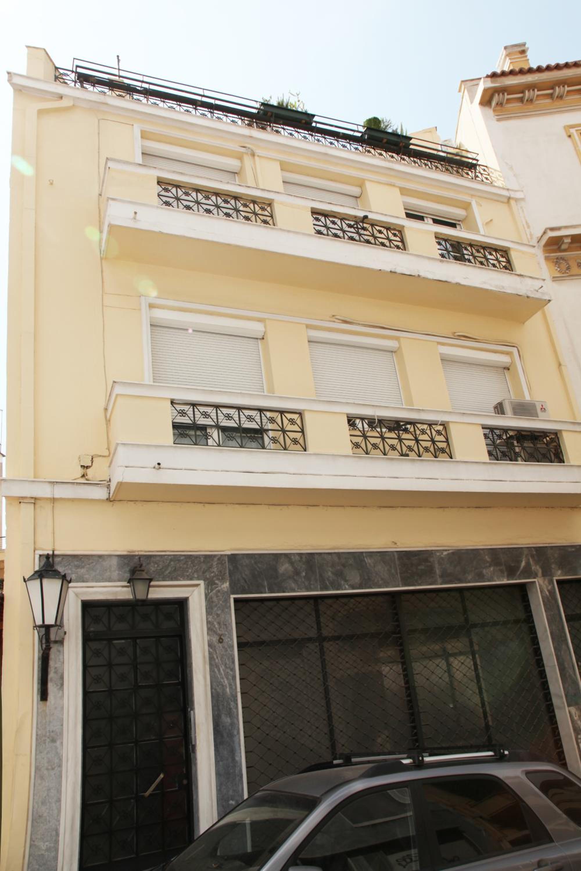 Plaka Two-Storey Penhouse with Acropolis Views PL6