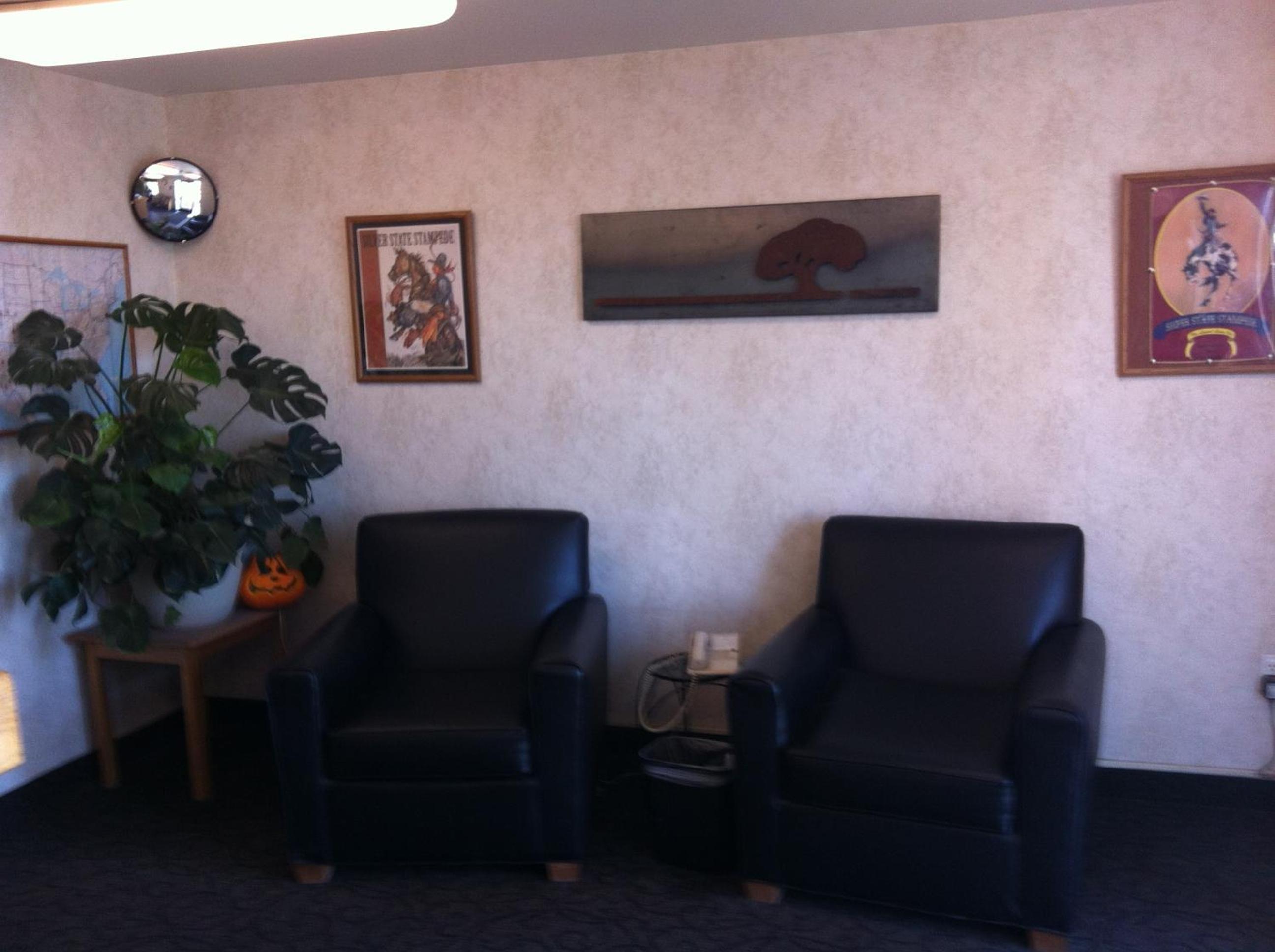 Elko Vacations - Baymont by Wyndham Elko - Property Image 4