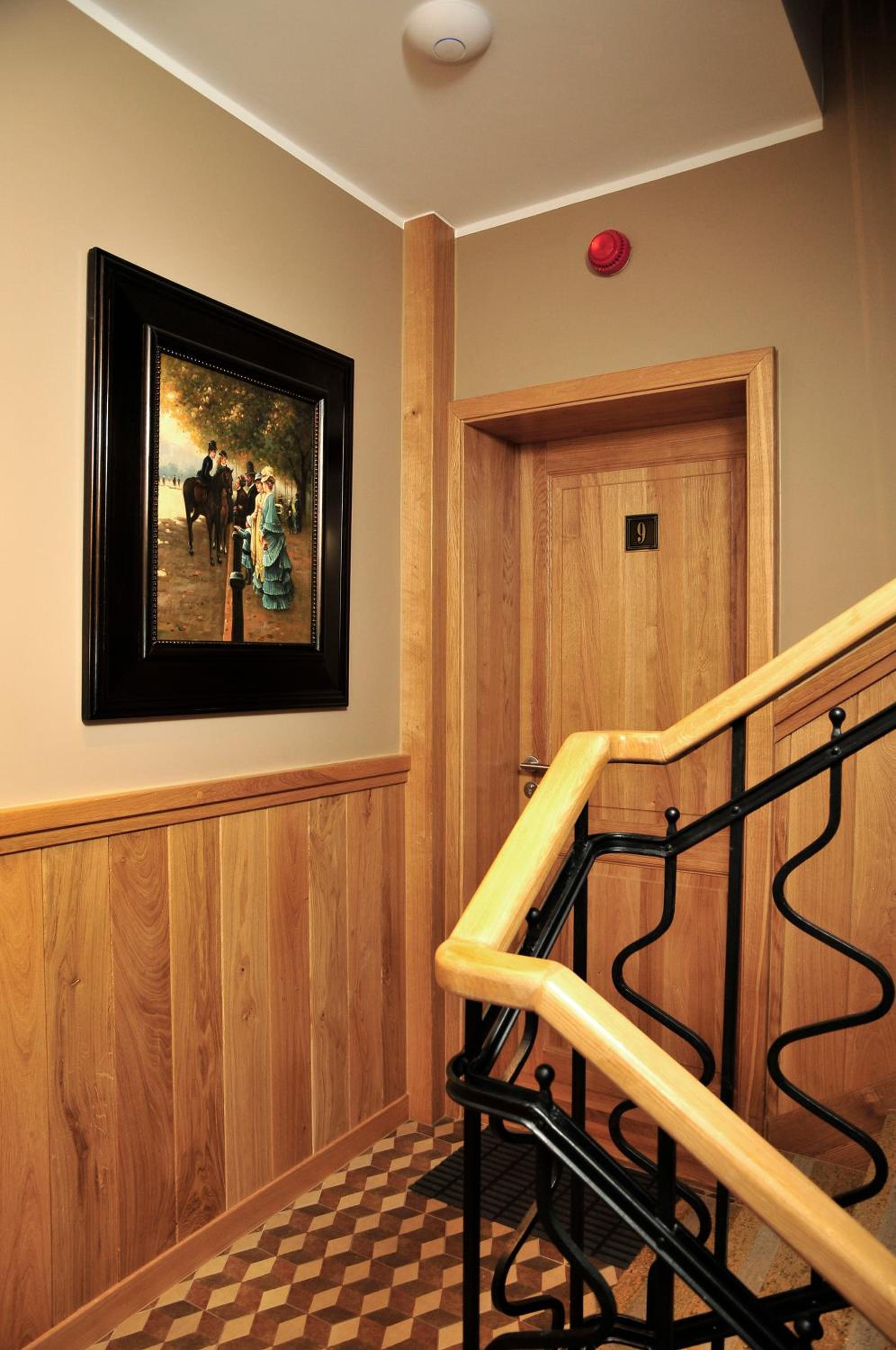Photo 81