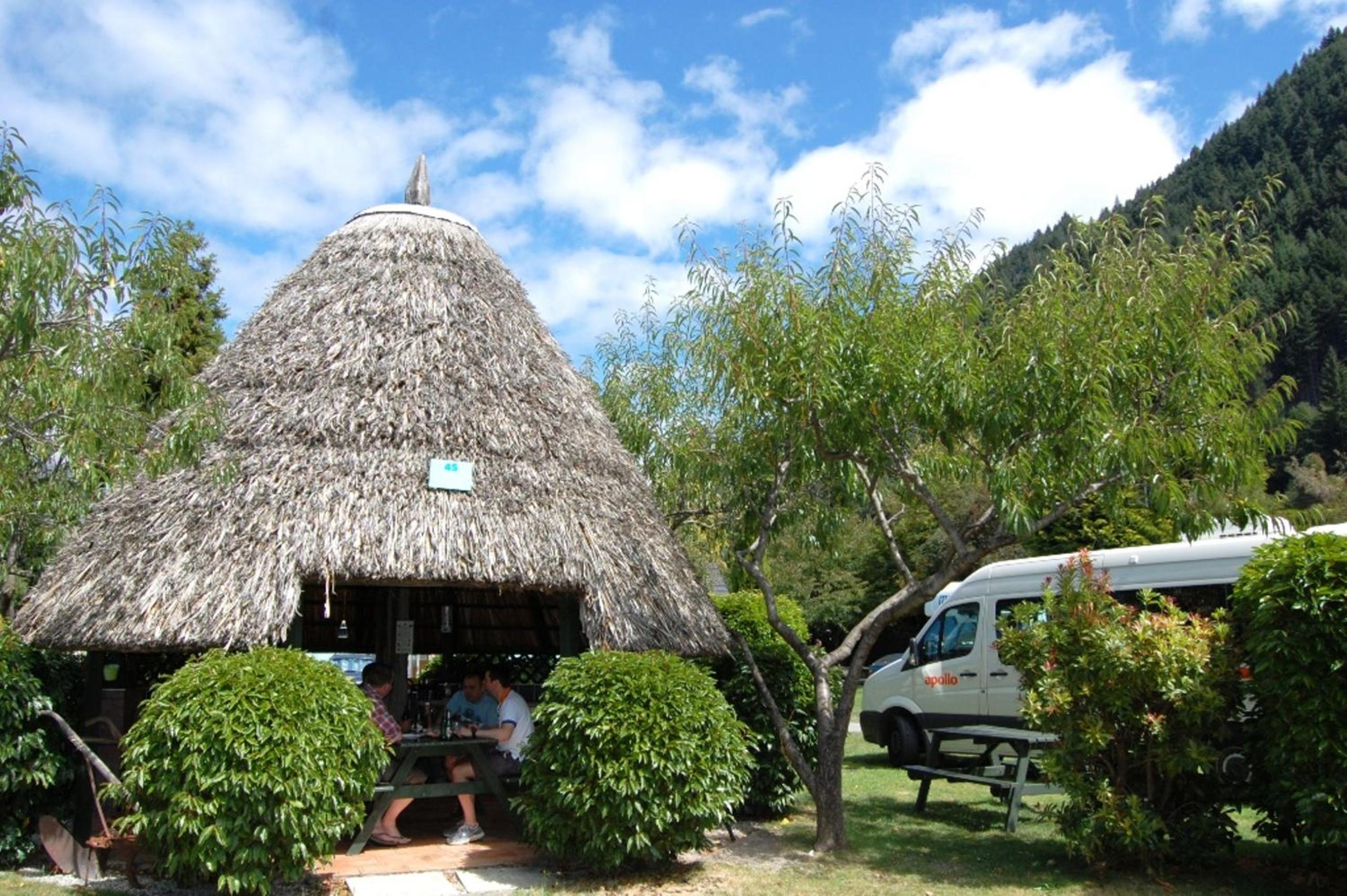 Queenstown Holiday Park Creeksyde