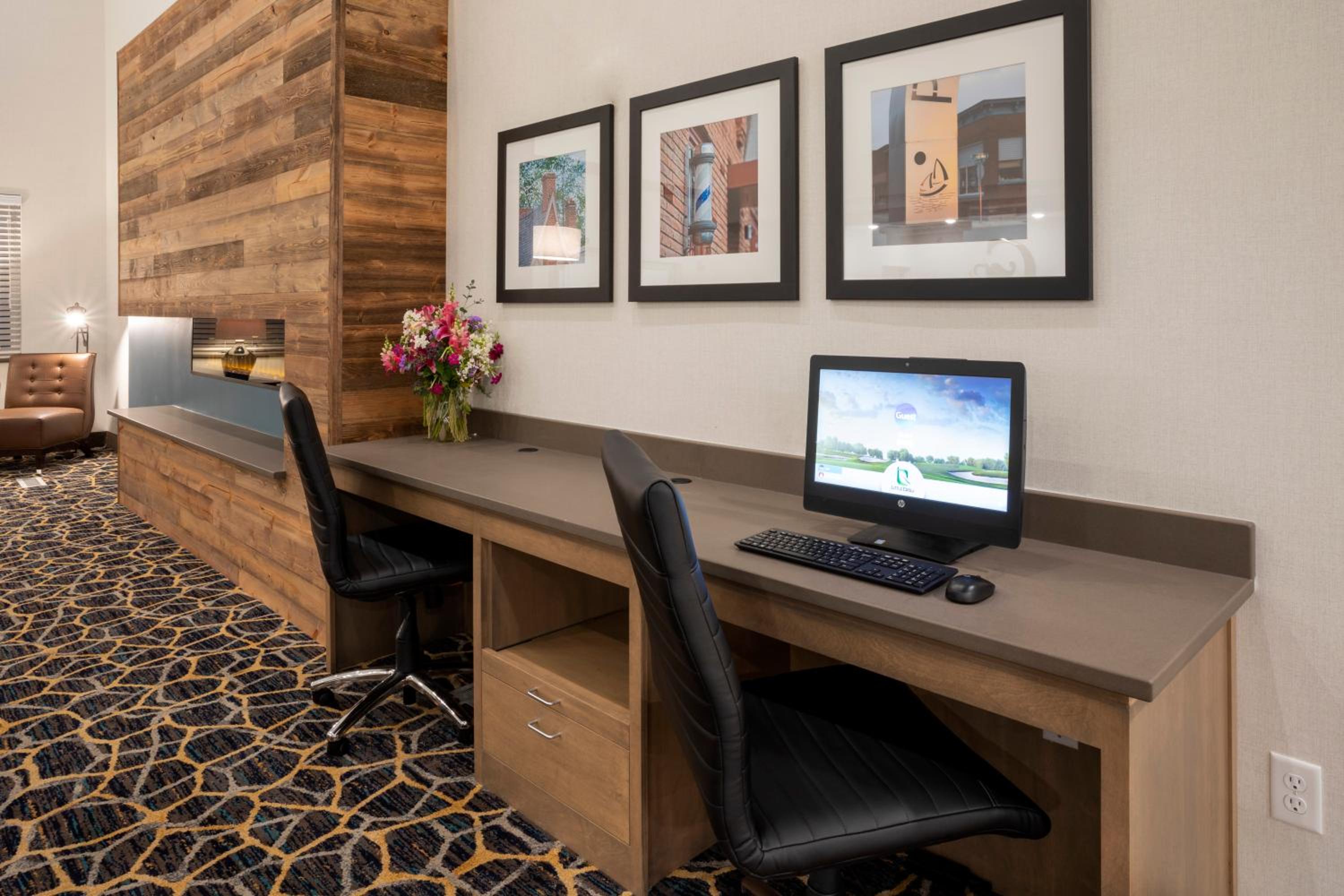 Little Crow Hotel & Conference, Trademark by Wyndham, Photo 9
