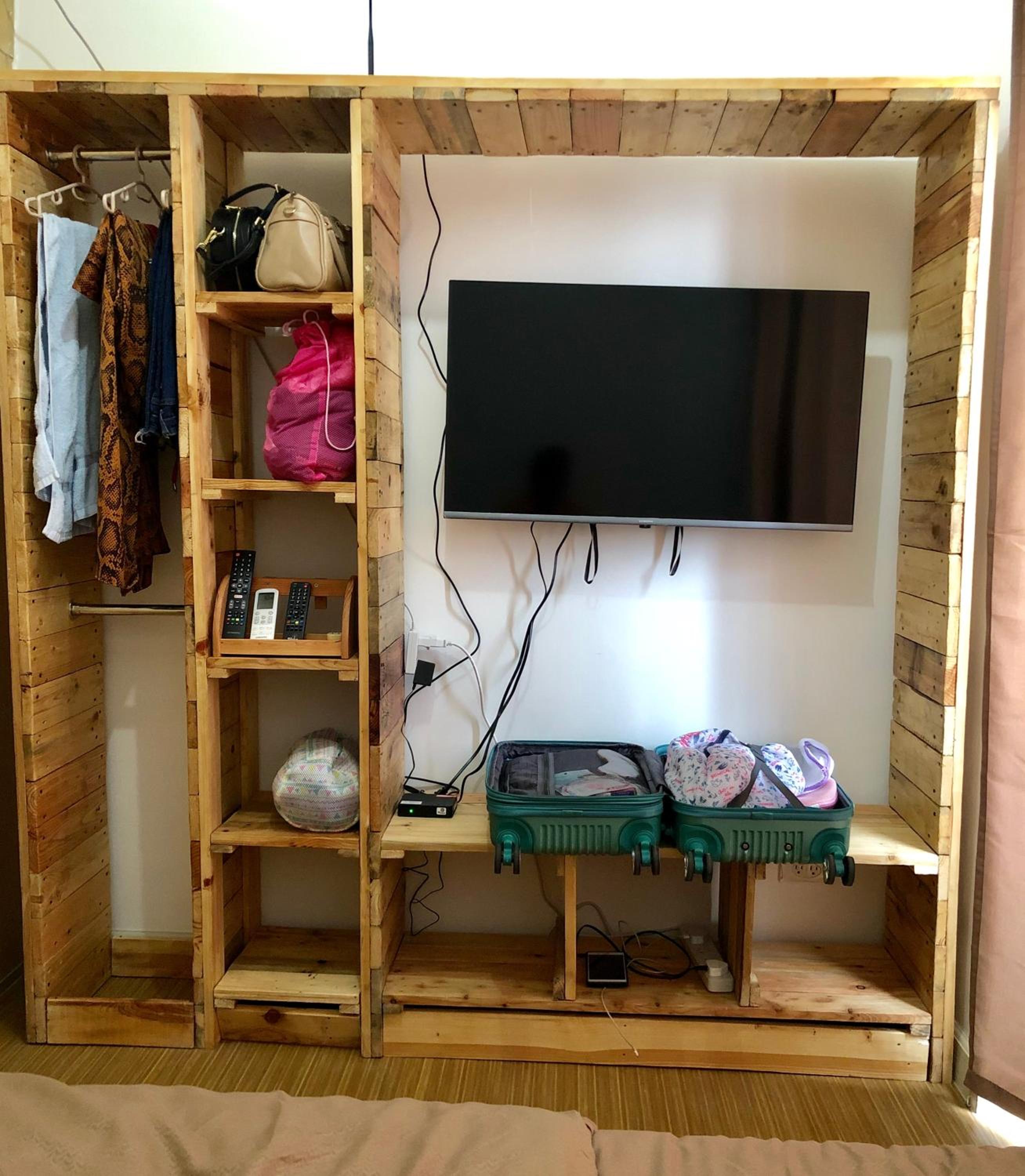 Modern, Yet RUSTIC 1 Bedroom in Taguig City Area view 5