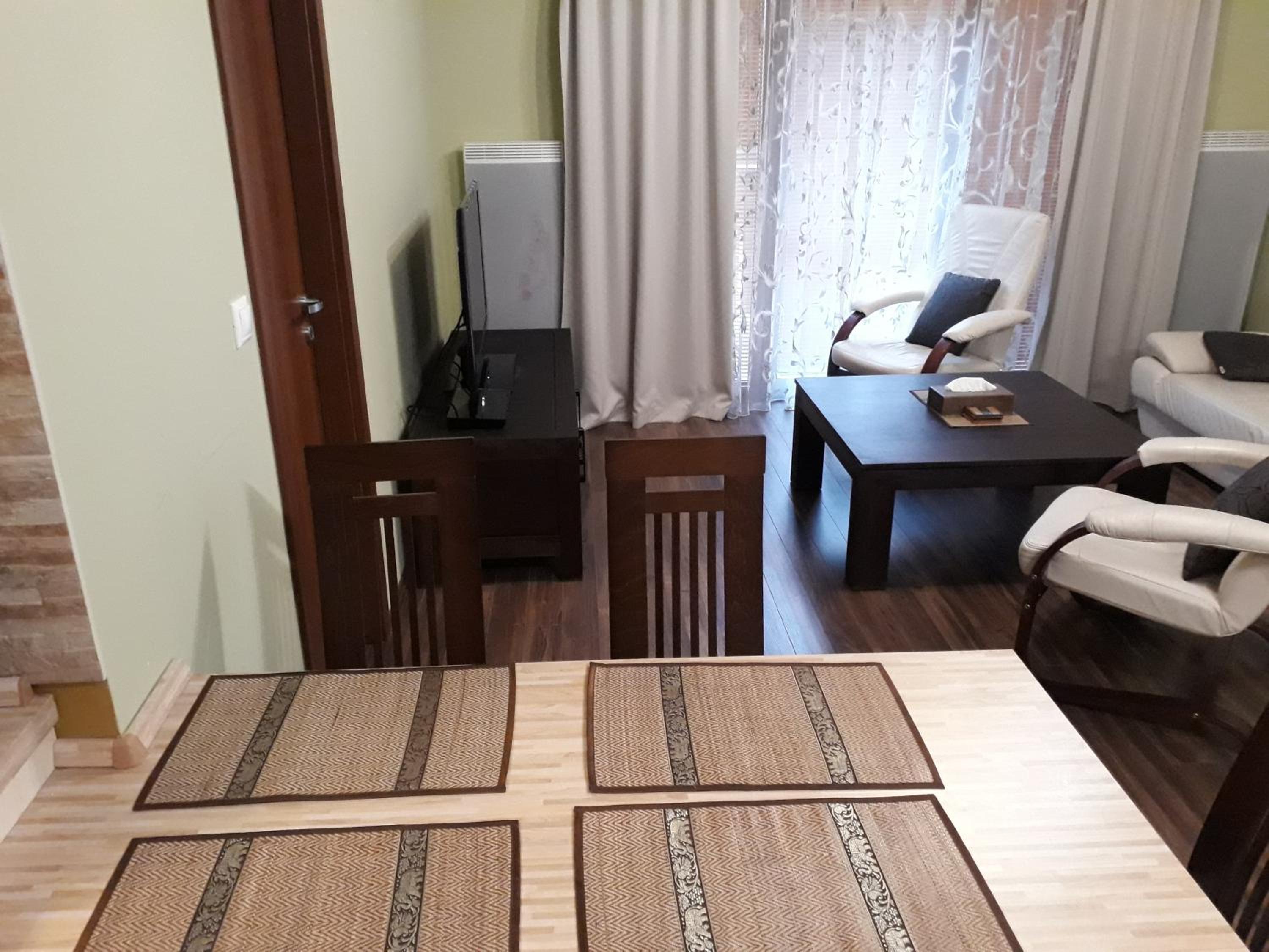Apartman Naji - Tale view 5