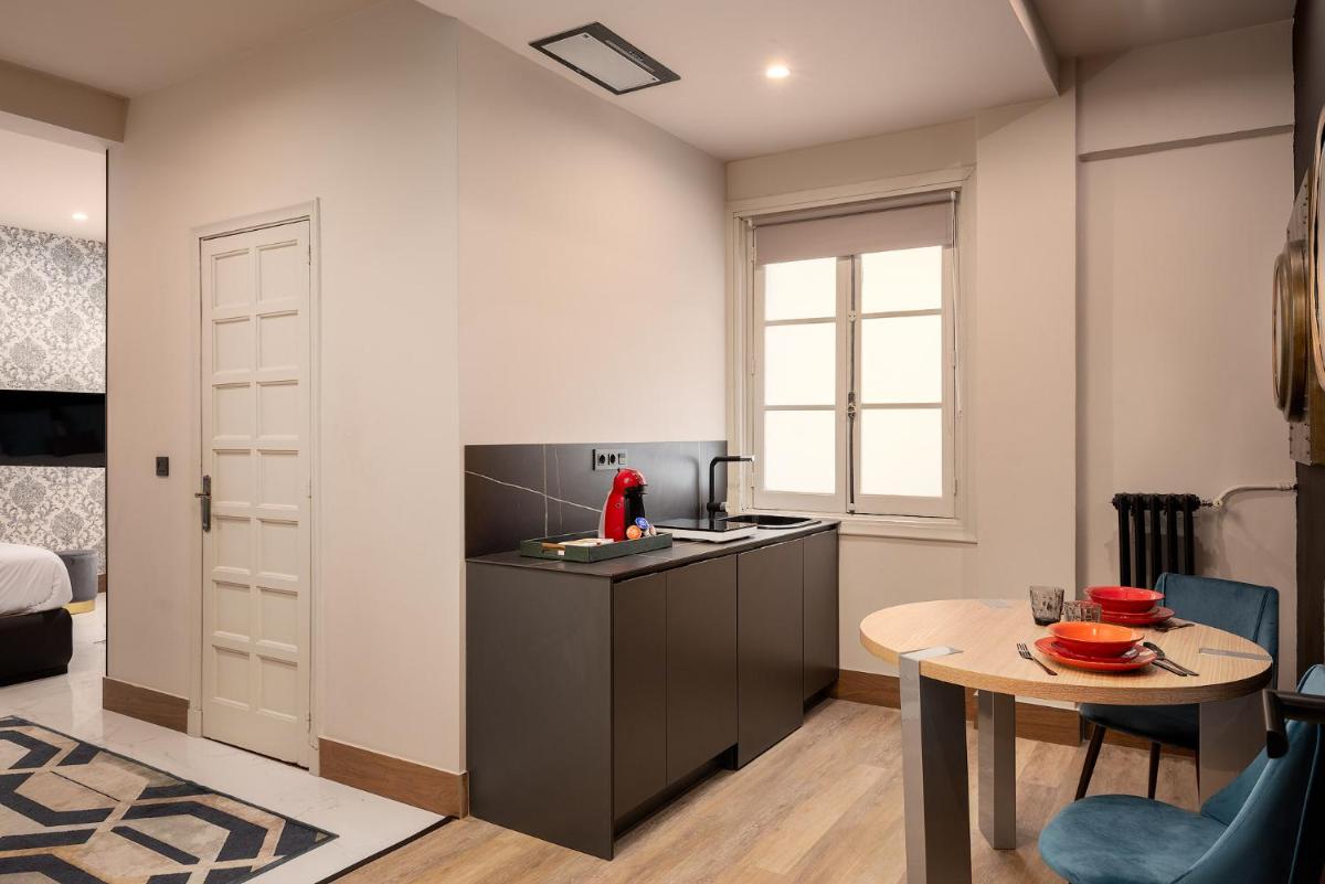 SUITE 1907 OVIEDO Low Cost photo 4
