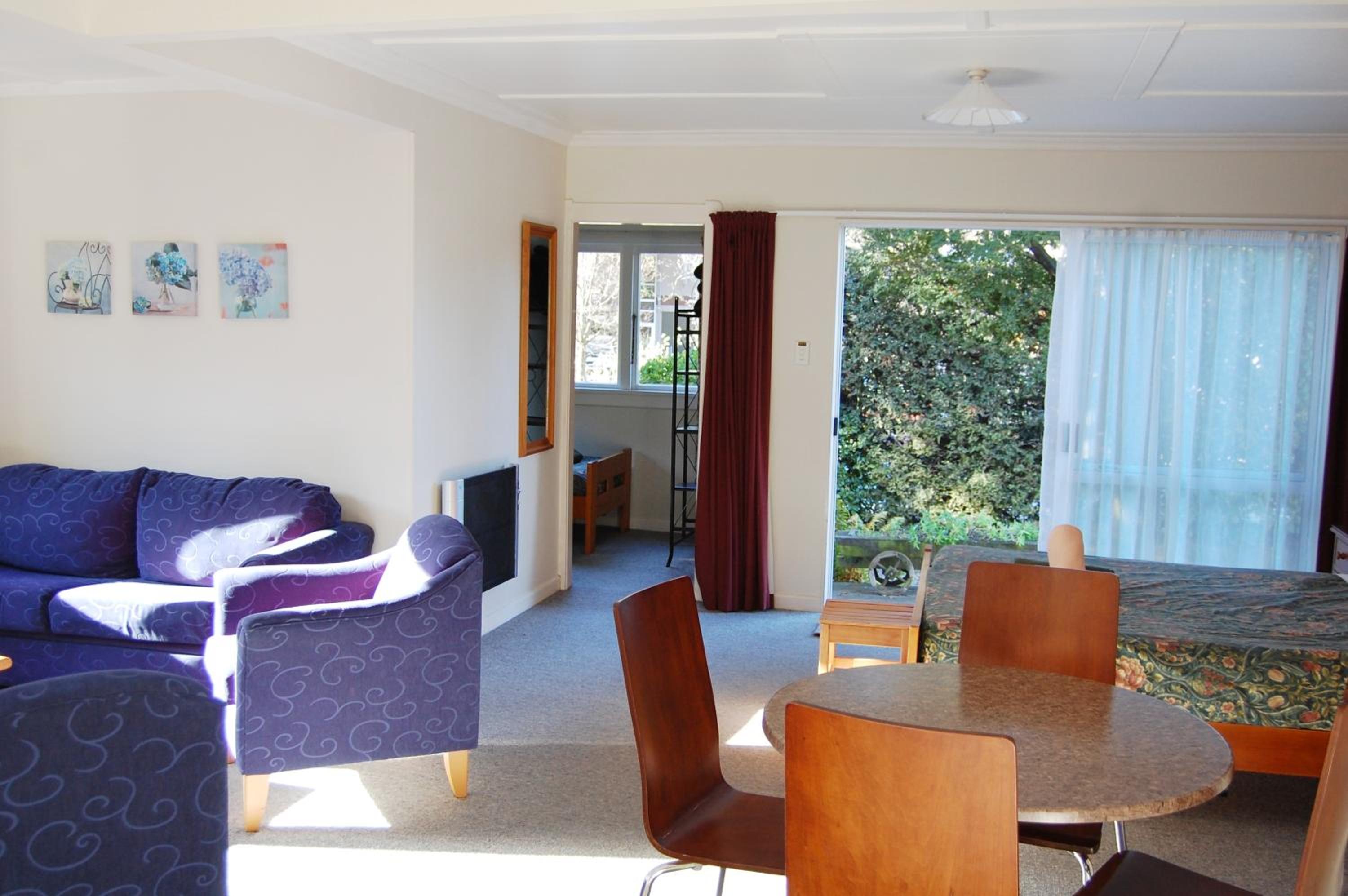 Queenstown Holiday Park Creeksyde