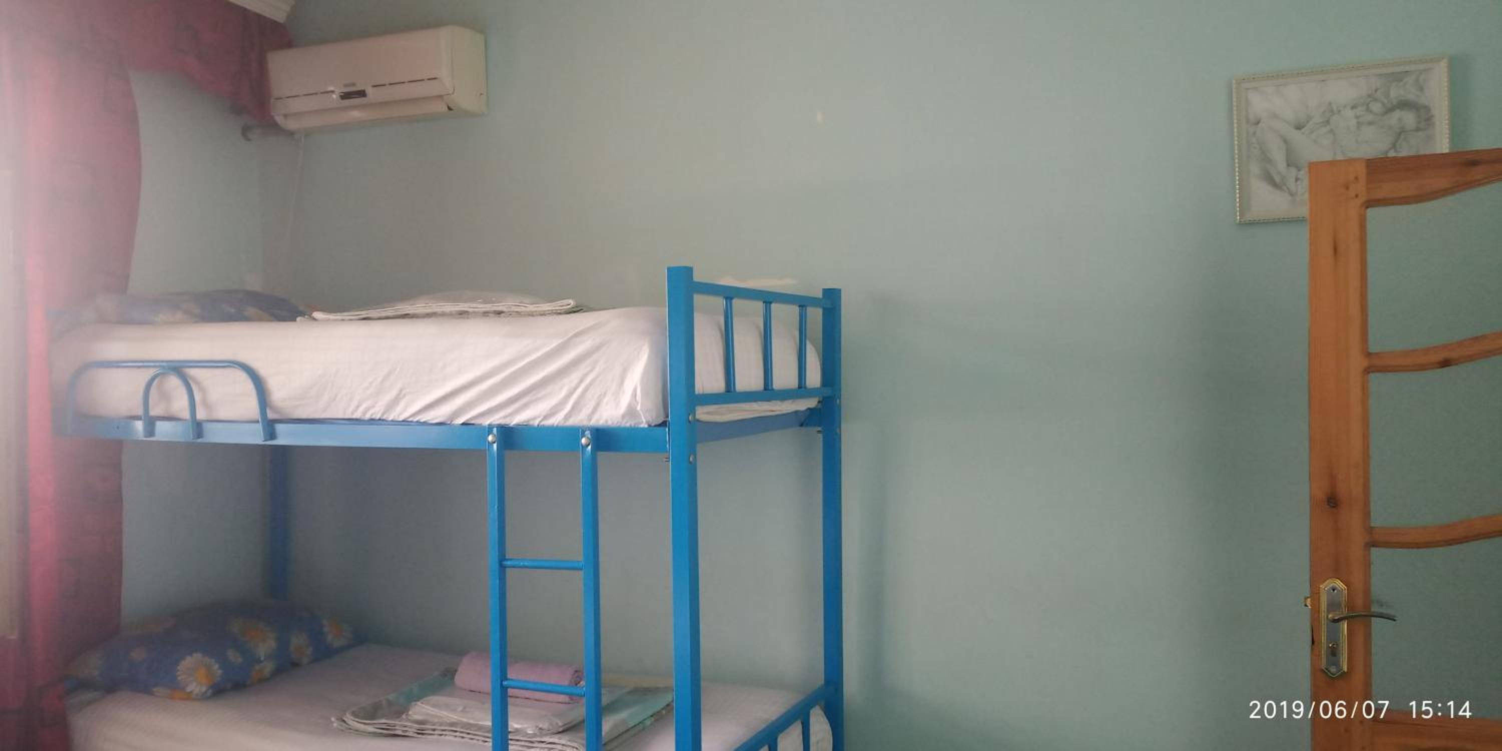 Canal Hostel