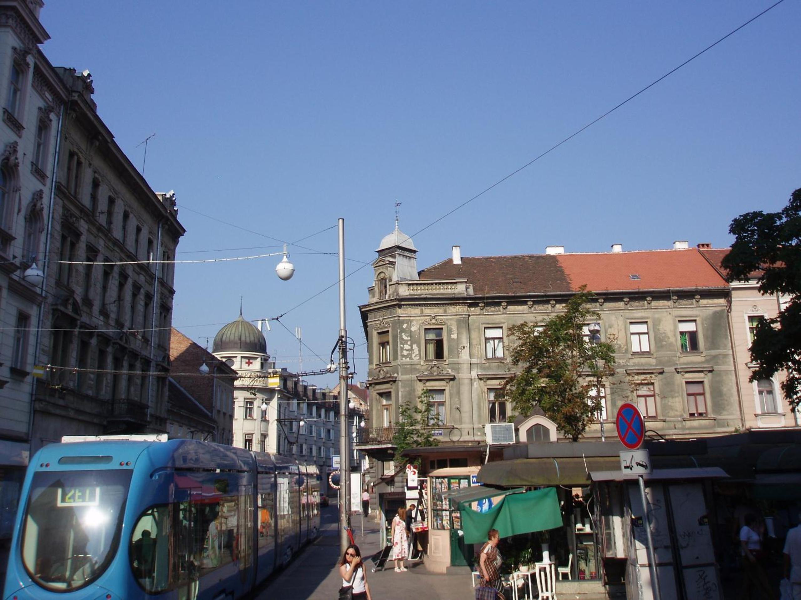 Photo 13