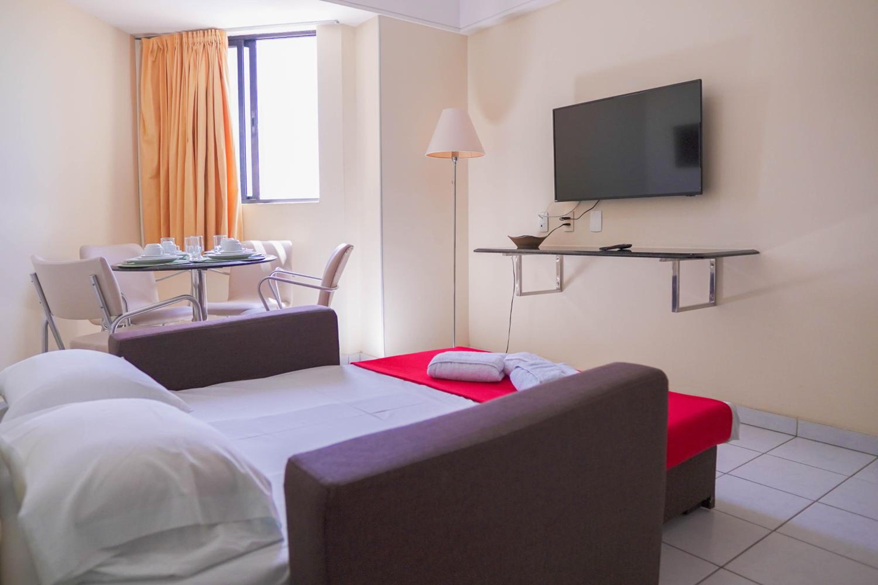 LINDO APARTAMENTO COM VISTA - PRAIA DE PONTANEGRA