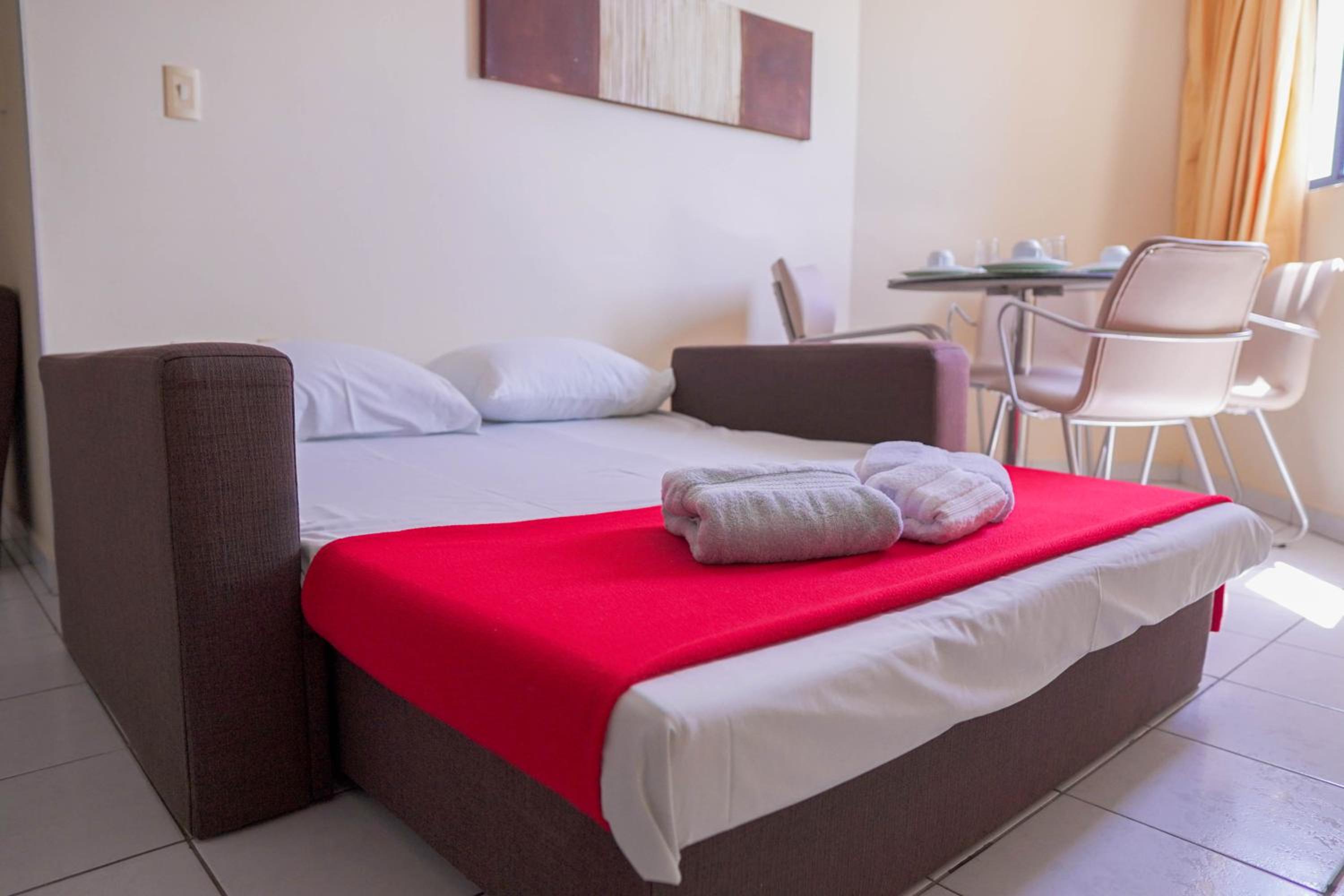 LINDO APARTAMENTO COM VISTA - PRAIA DE PONTANEGRA