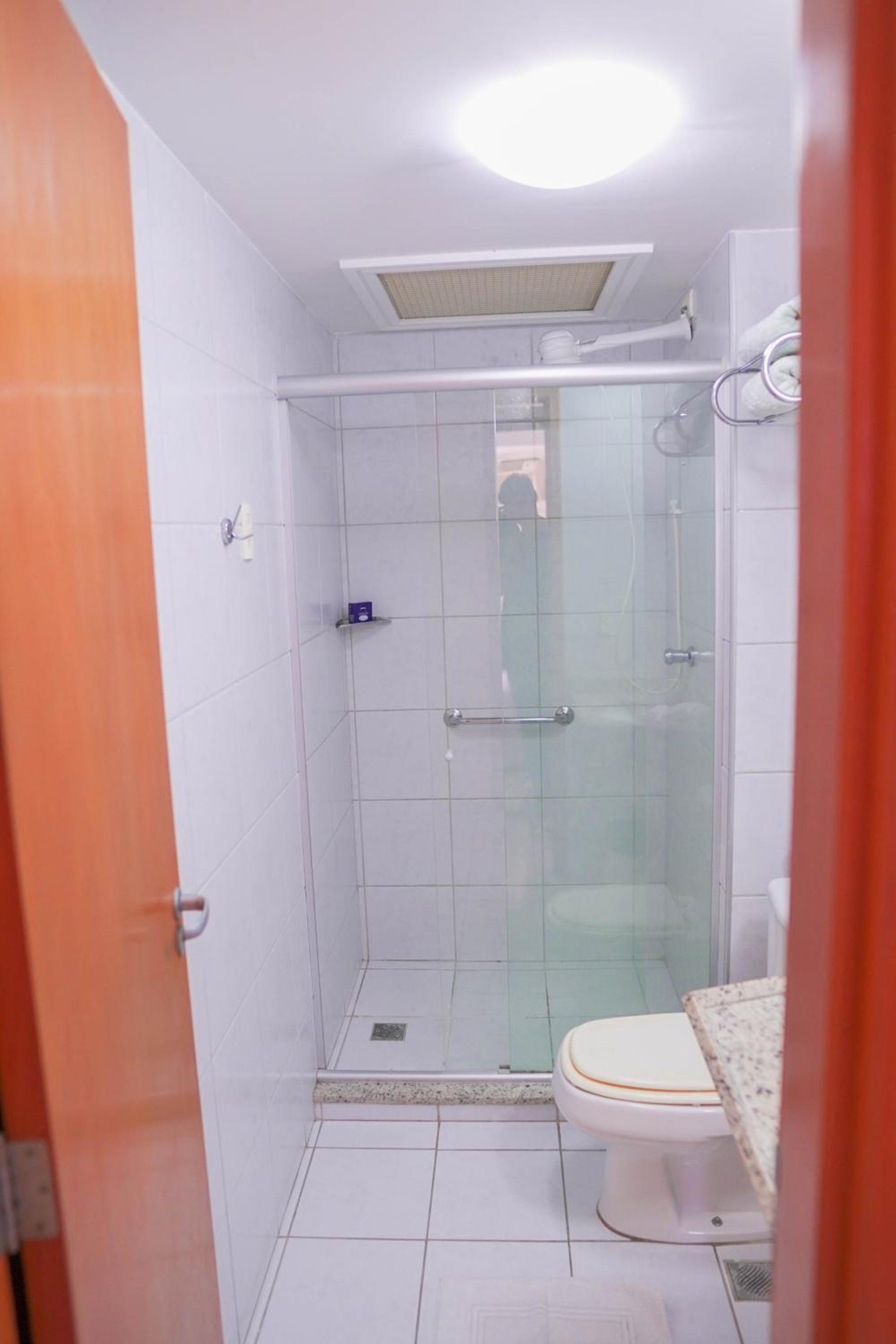 LINDO APARTAMENTO COM VISTA - PRAIA DE PONTANEGRA