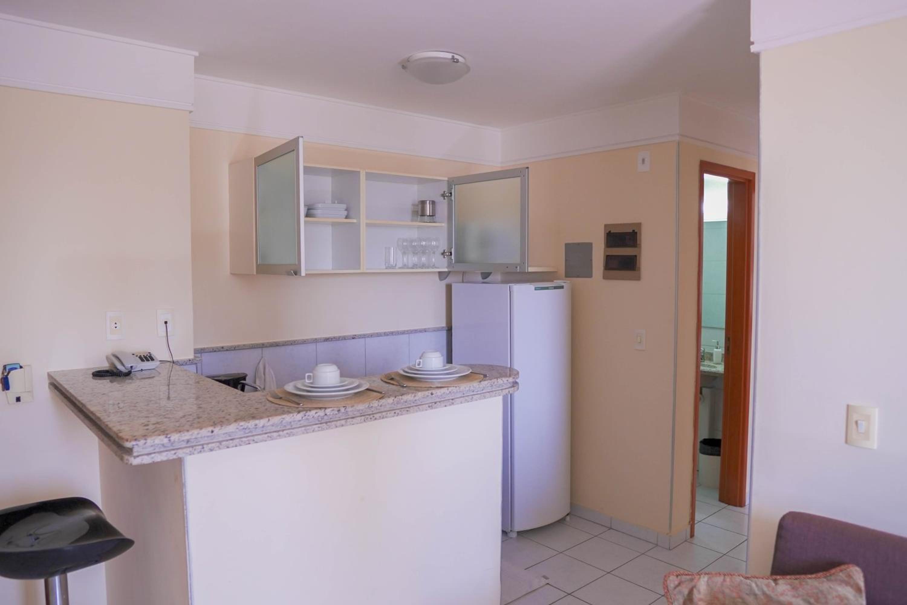 LINDO APARTAMENTO COM VISTA - PRAIA DE PONTANEGRA