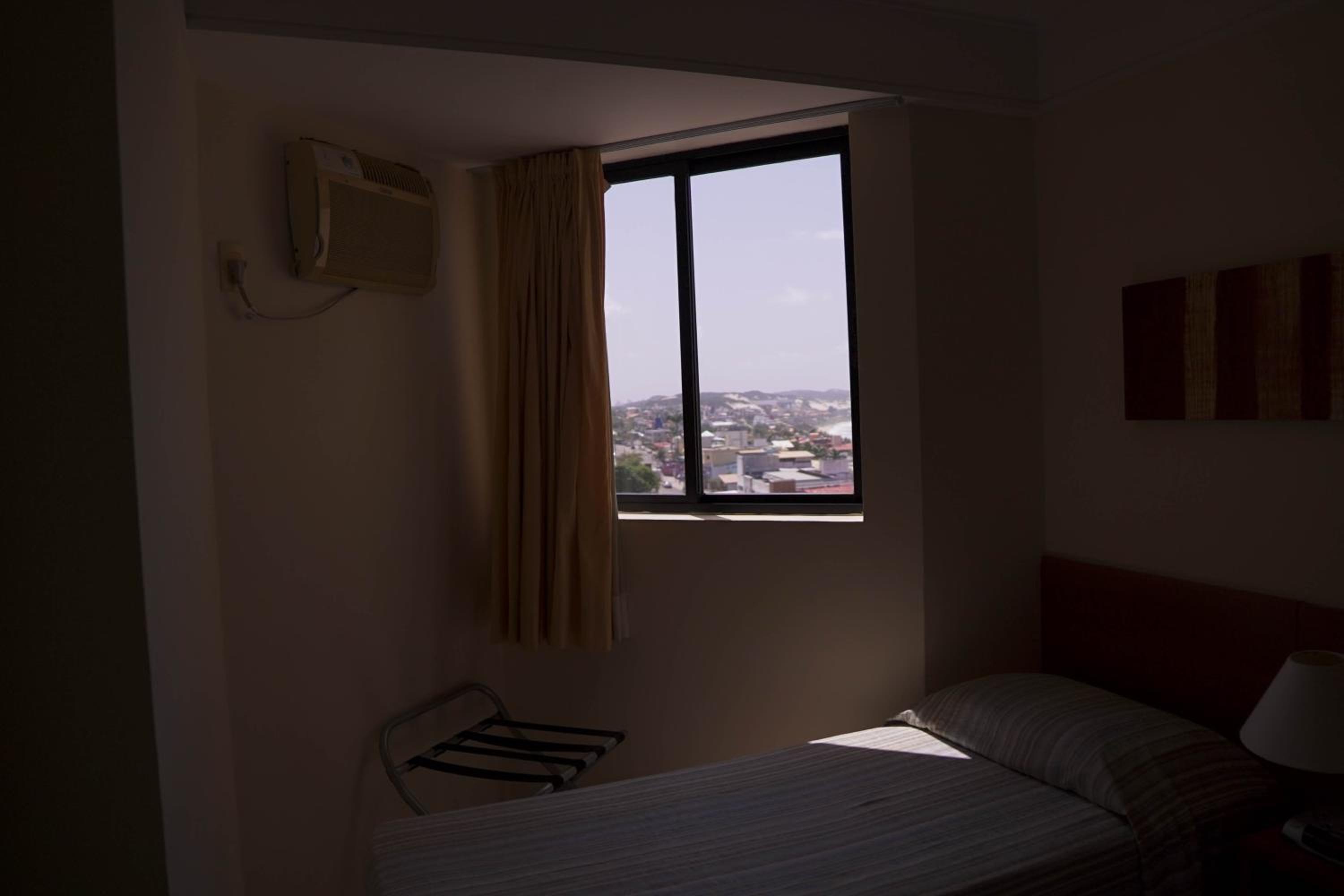 LINDO APARTAMENTO COM VISTA - PRAIA DE PONTANEGRA