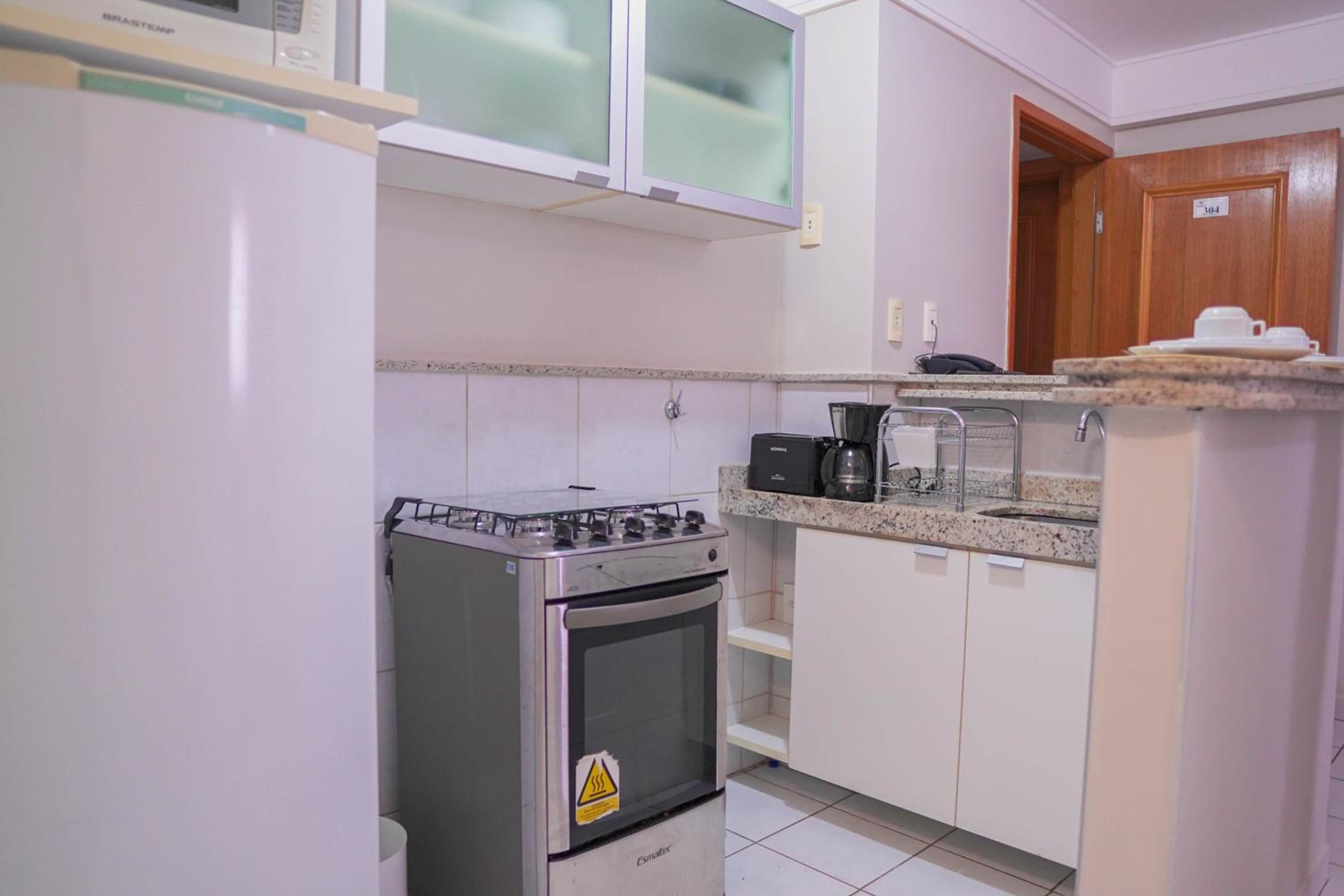 LINDO APARTAMENTO COM VISTA - PRAIA DE PONTANEGRA