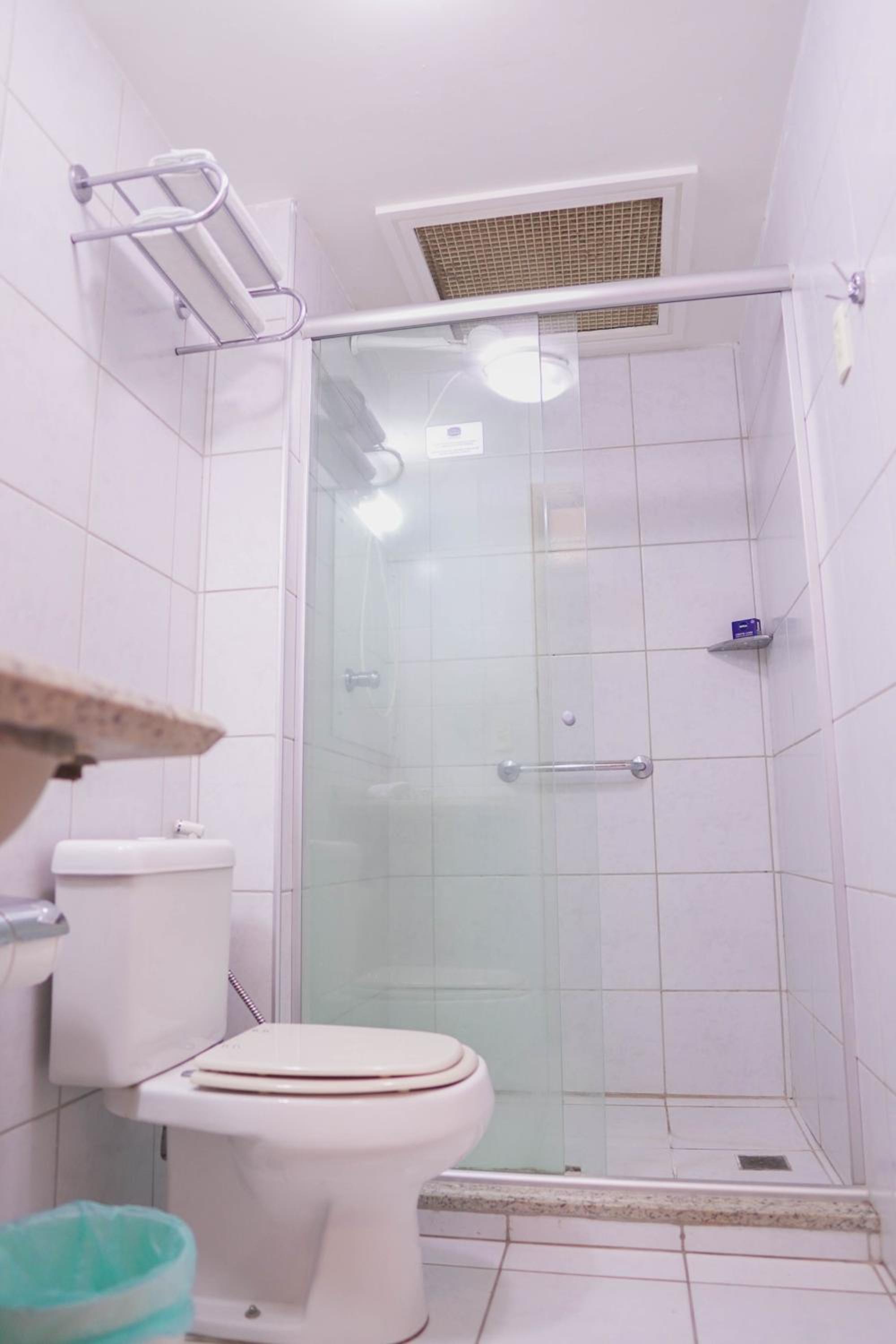 LINDO APARTAMENTO COM VISTA - PRAIA DE PONTANEGRA