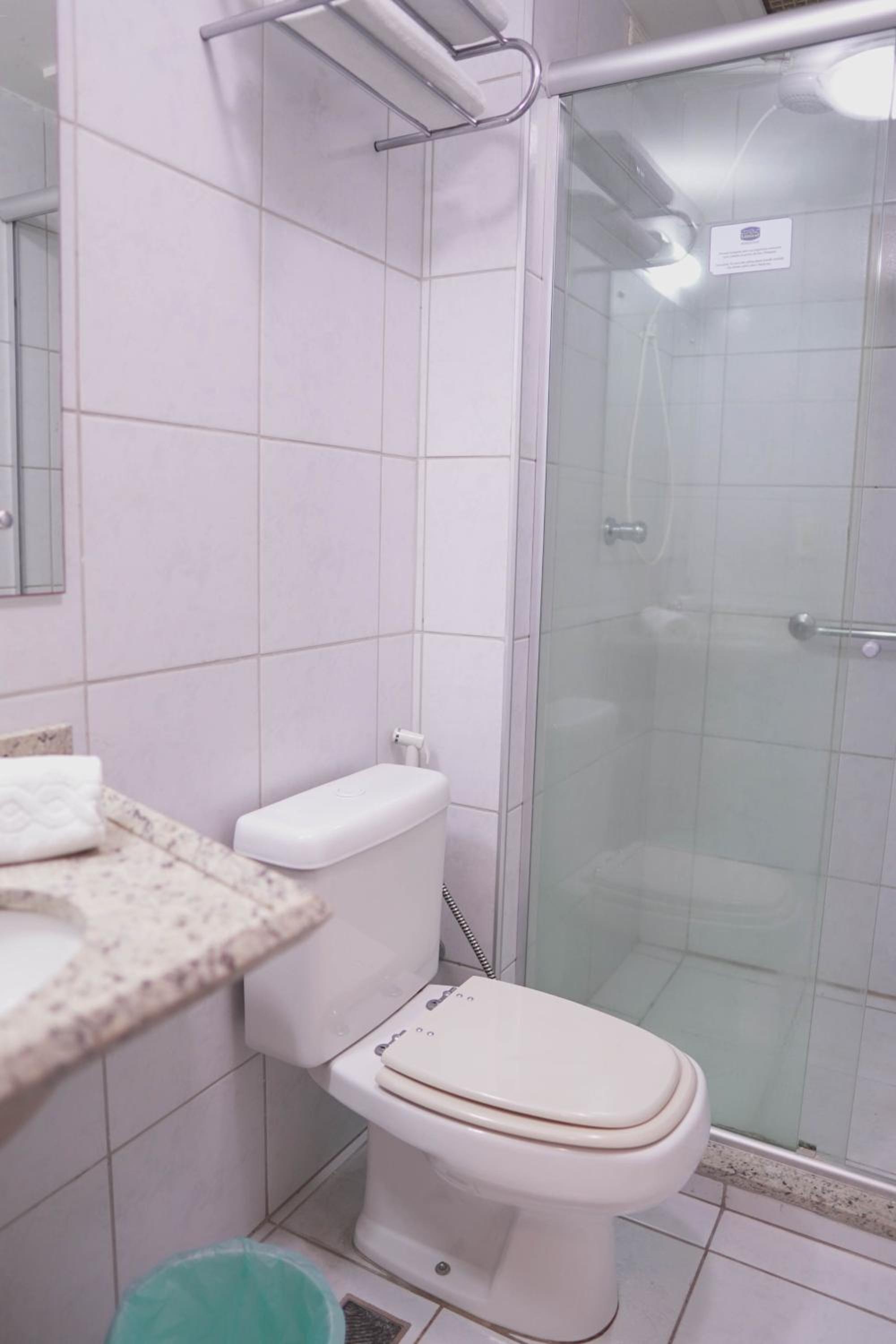 LINDO APARTAMENTO COM VISTA - PRAIA DE PONTANEGRA