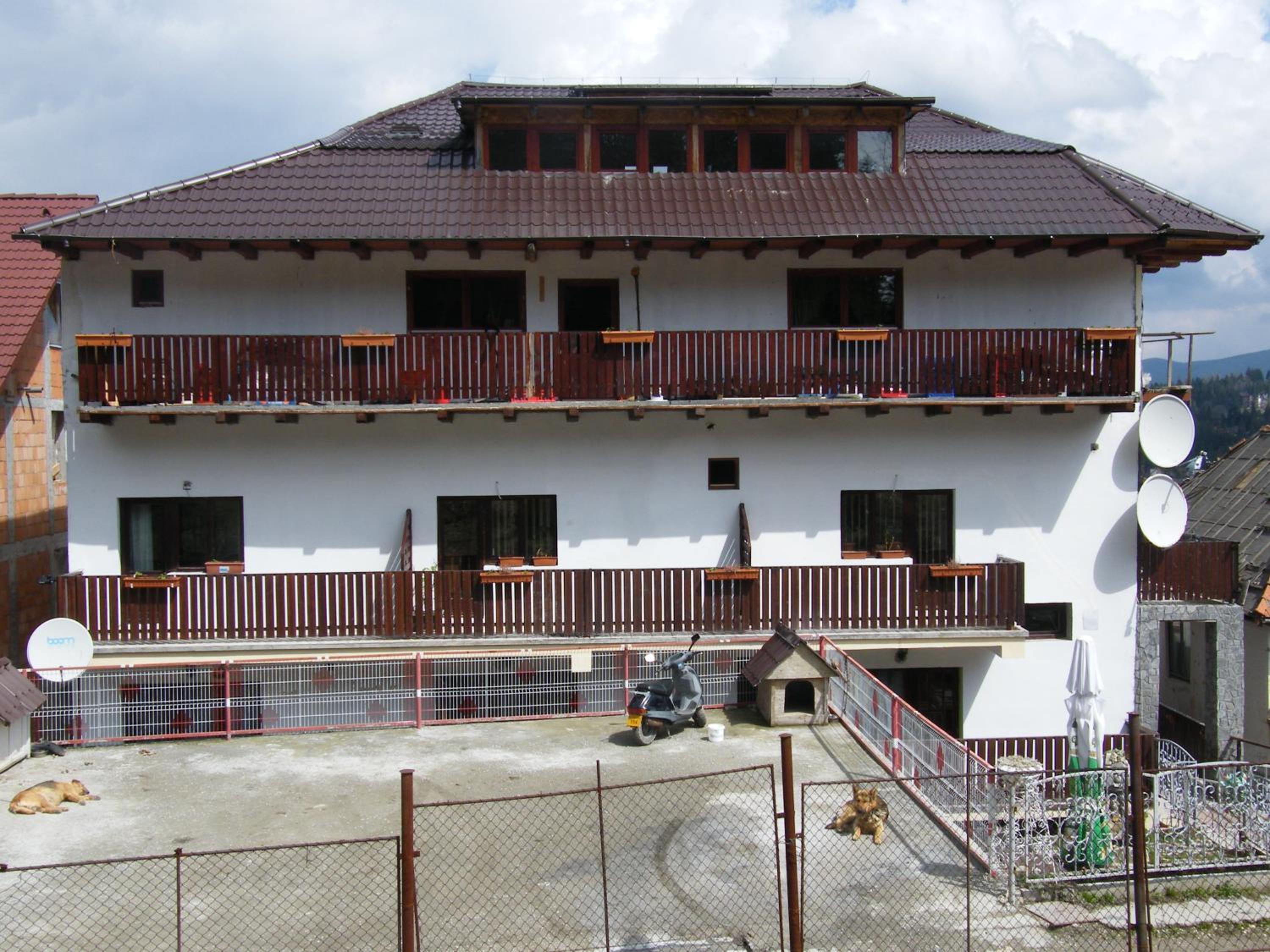 Photo 23