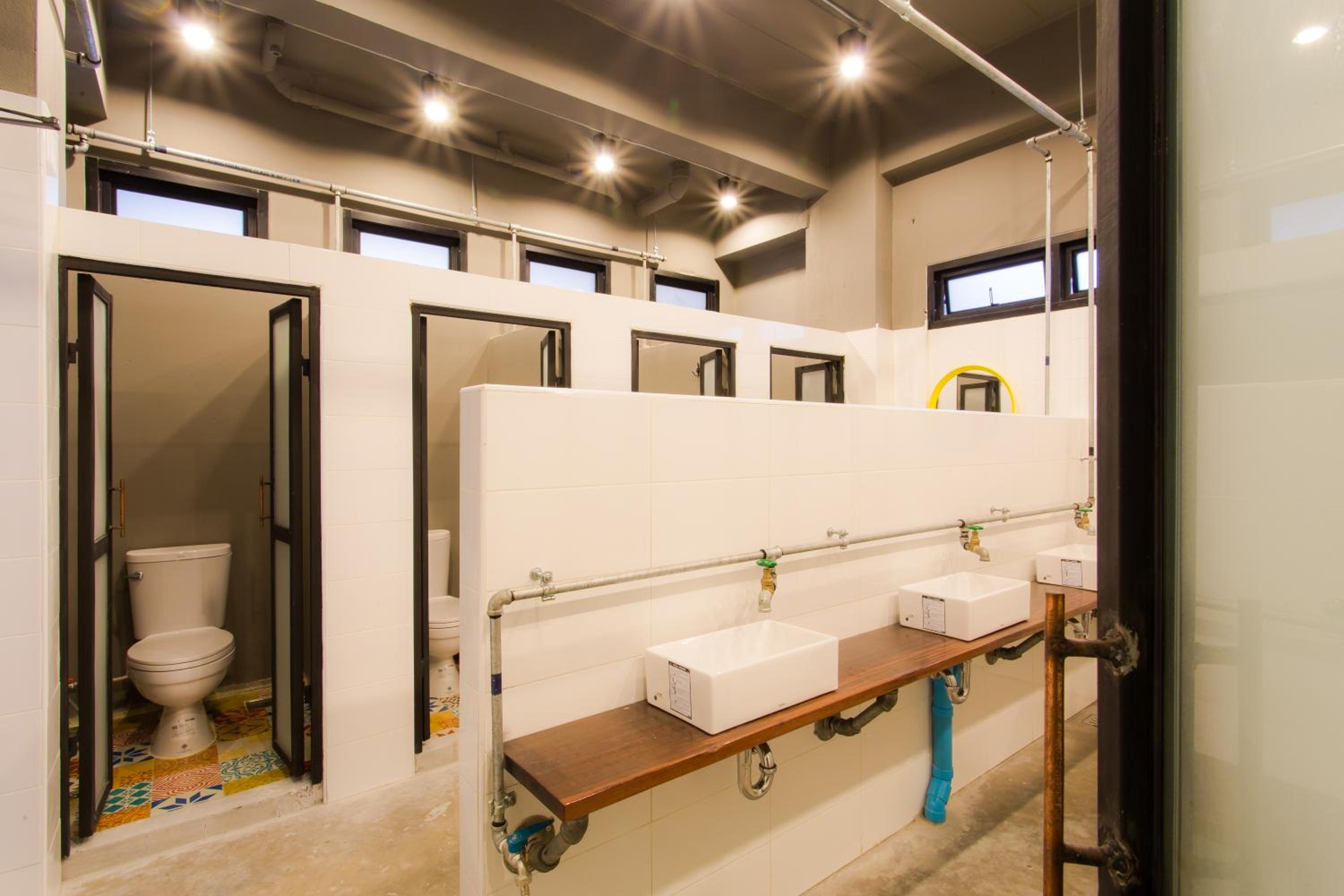 Bloo Hostel